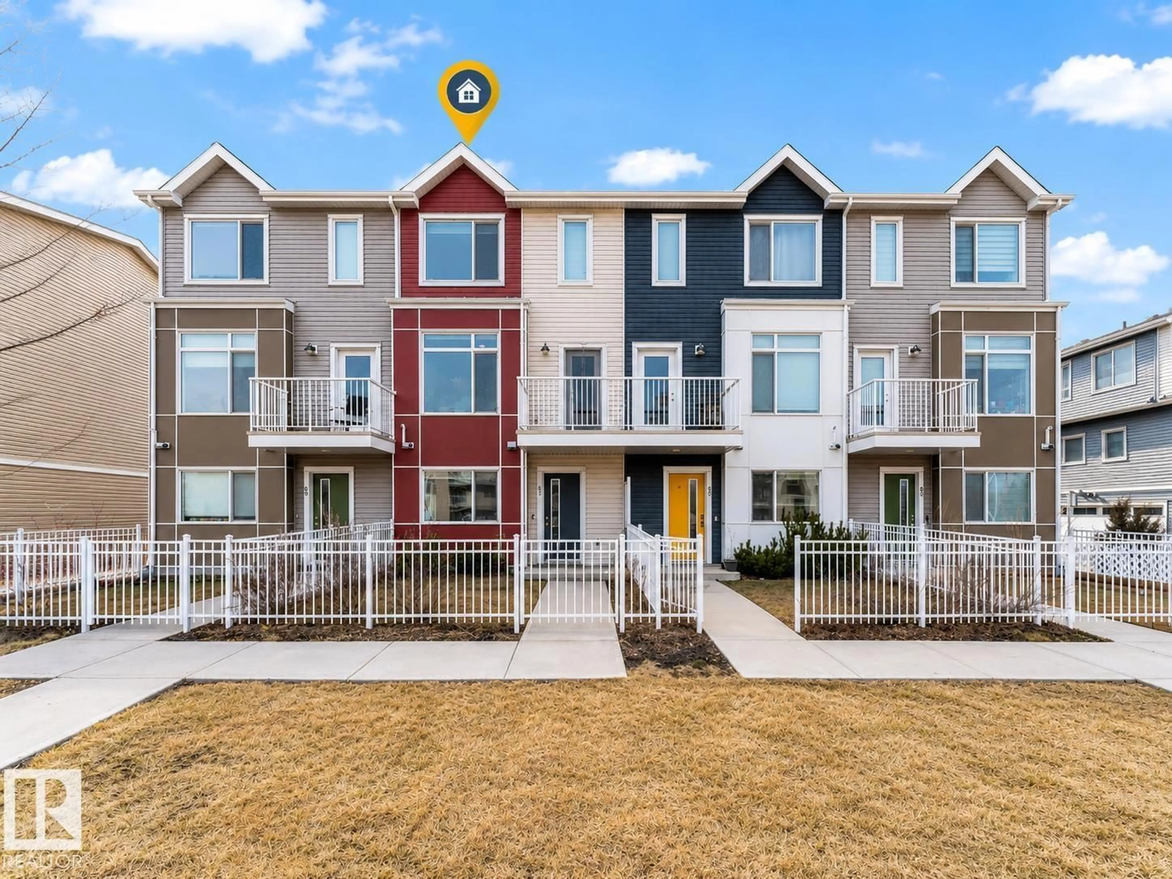 Home with vinyl exterior material, unknown for 215 - 61 SADDLEBACK RD, Edmonton Alberta T6J5T6