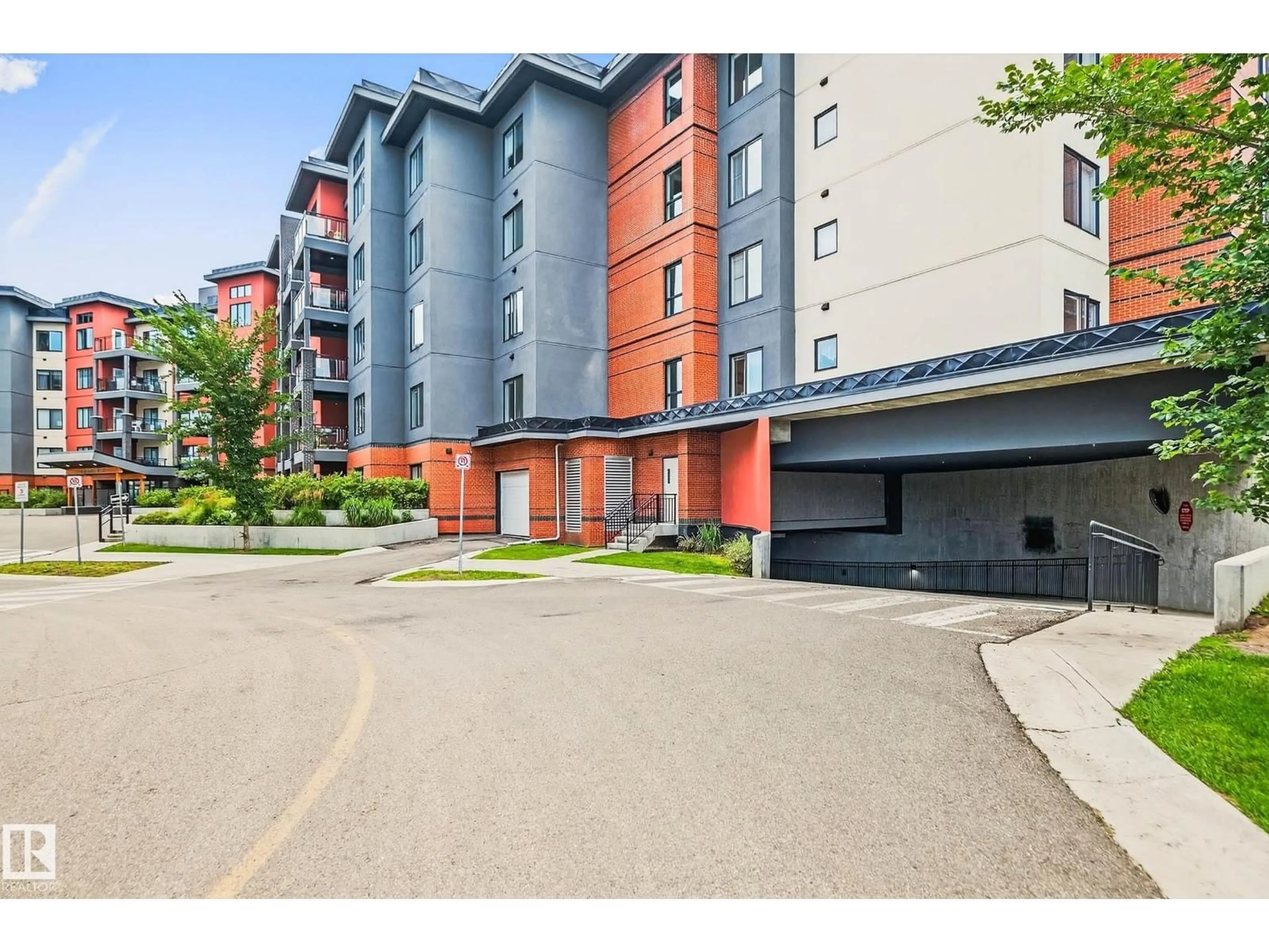 Unknown for 503 5 ST LOUIS ST, St. Albert Alberta T8N7T2