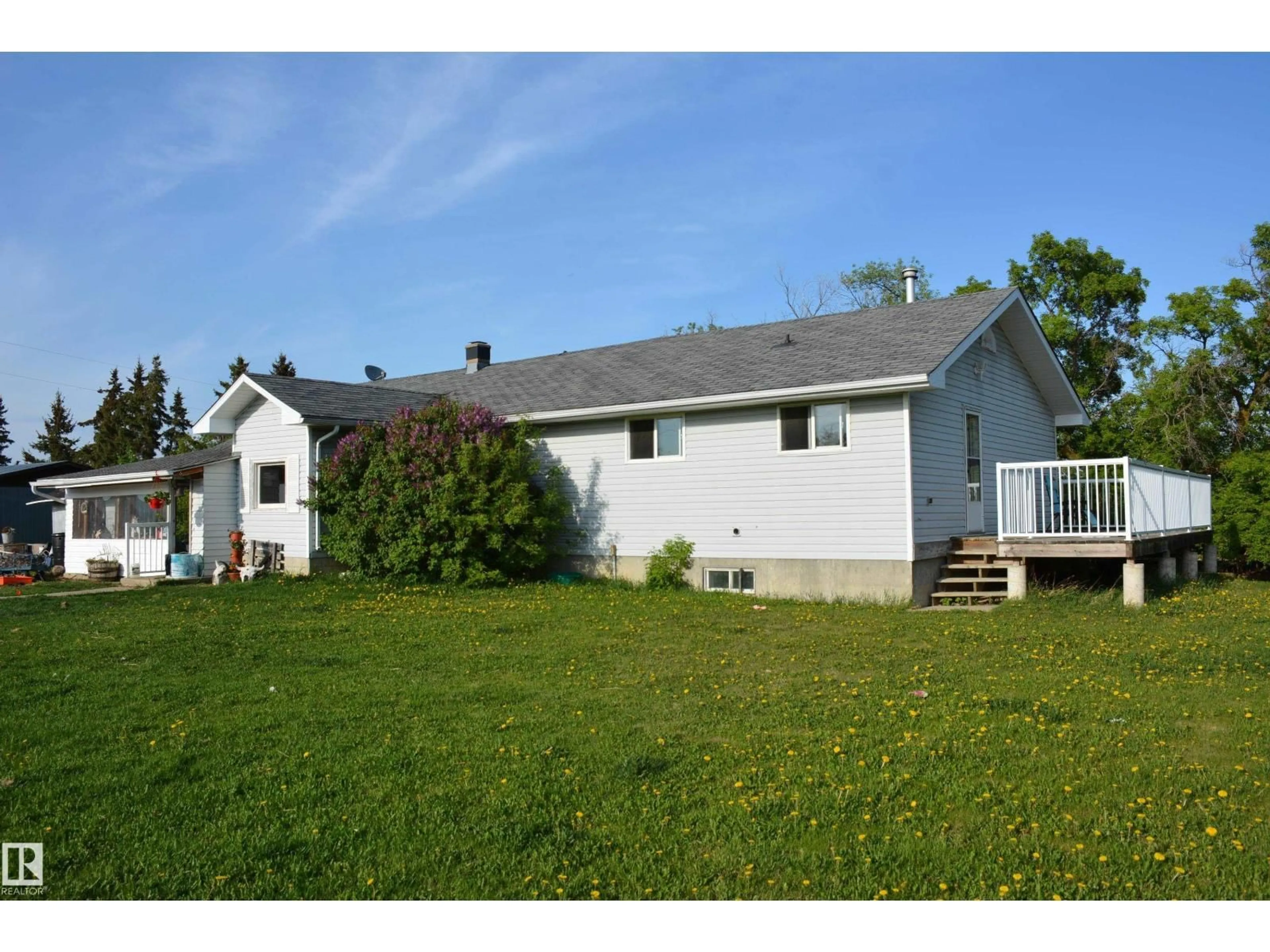 Unknown for 59032 RGE RD 40, Rural Barrhead County Alberta T0G1R1