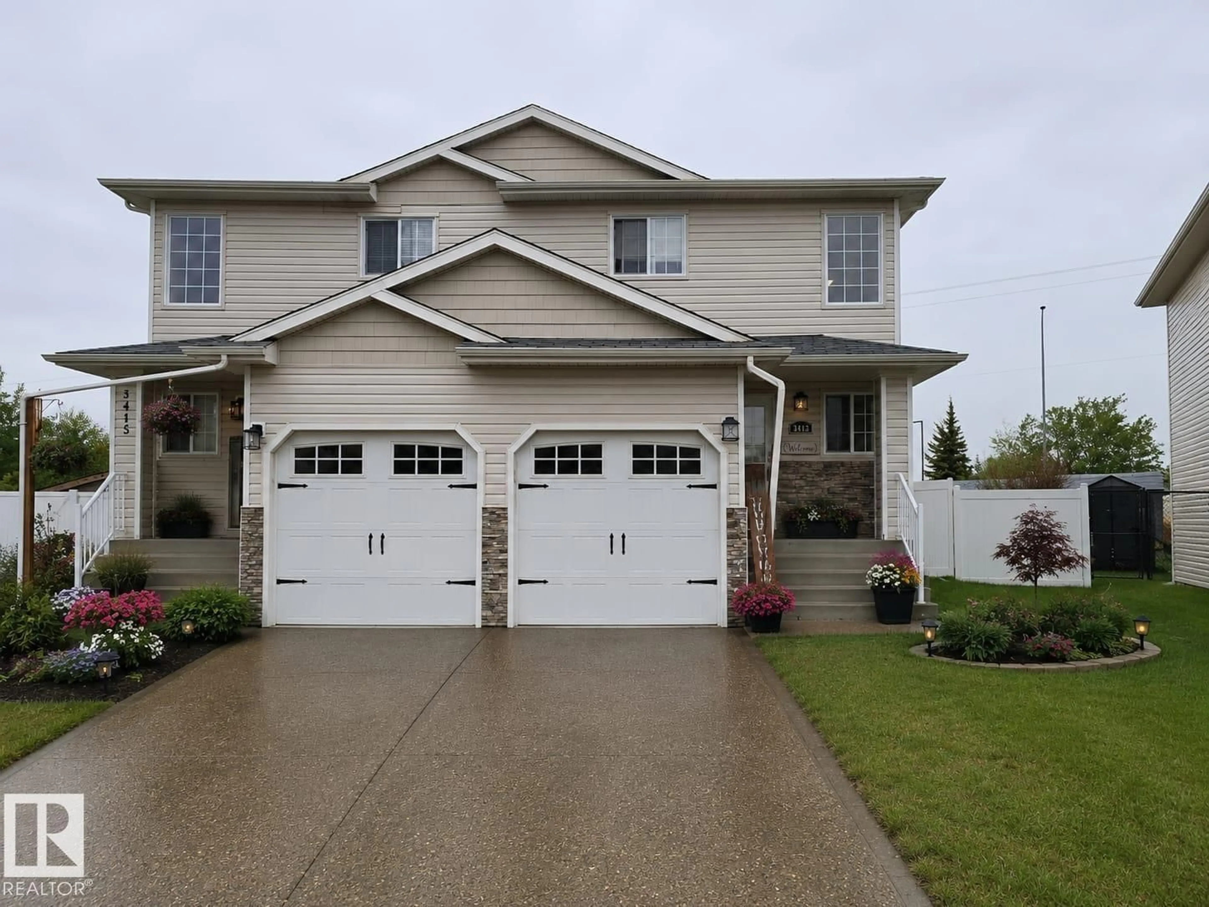 Home with vinyl exterior material, street for ST - 3413 50A CLOSE, Camrose Alberta T4V1J8