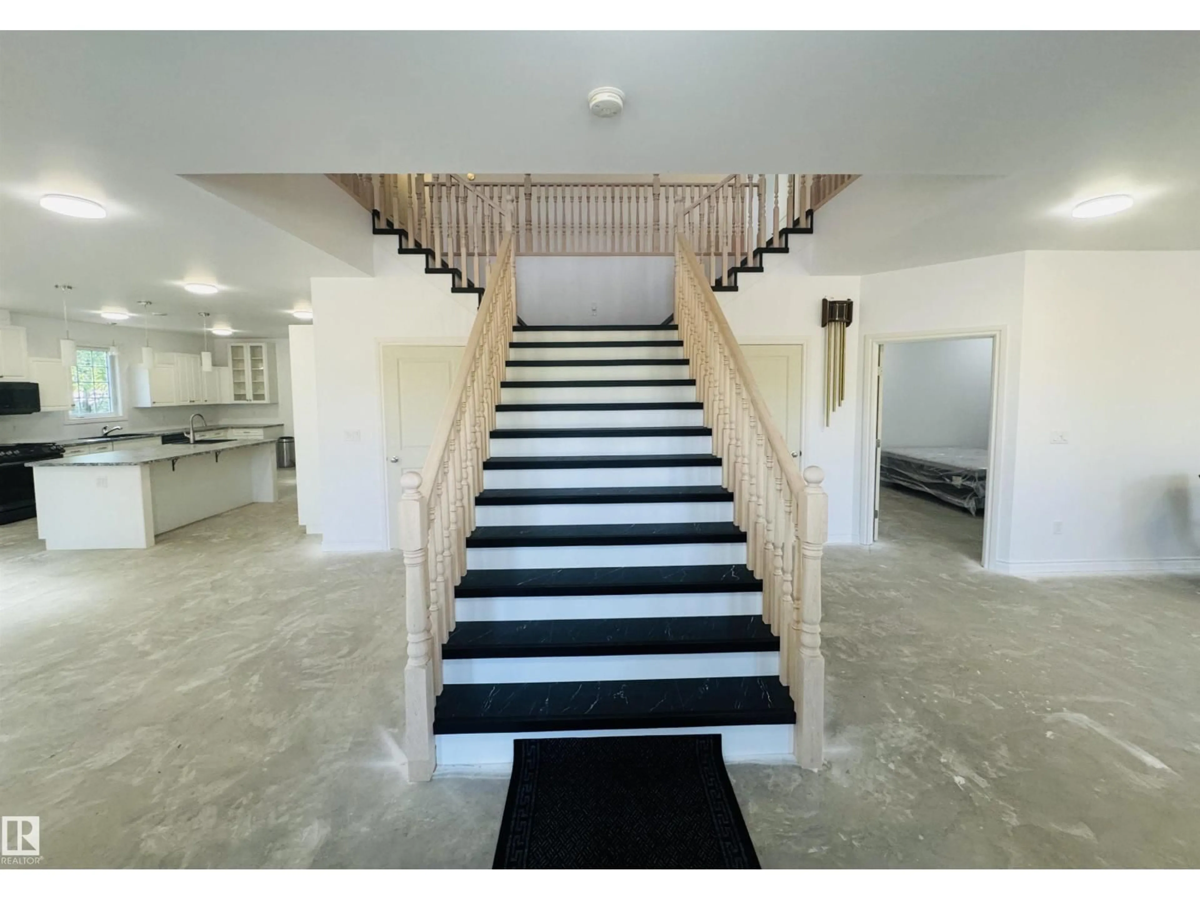 Indoor foyer for 564 - 553 11207 TWP R, Rural St. Paul County Alberta T0A3A0