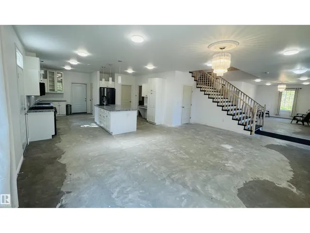564 - 553 11207 TWP R, Rural St. Paul County 5