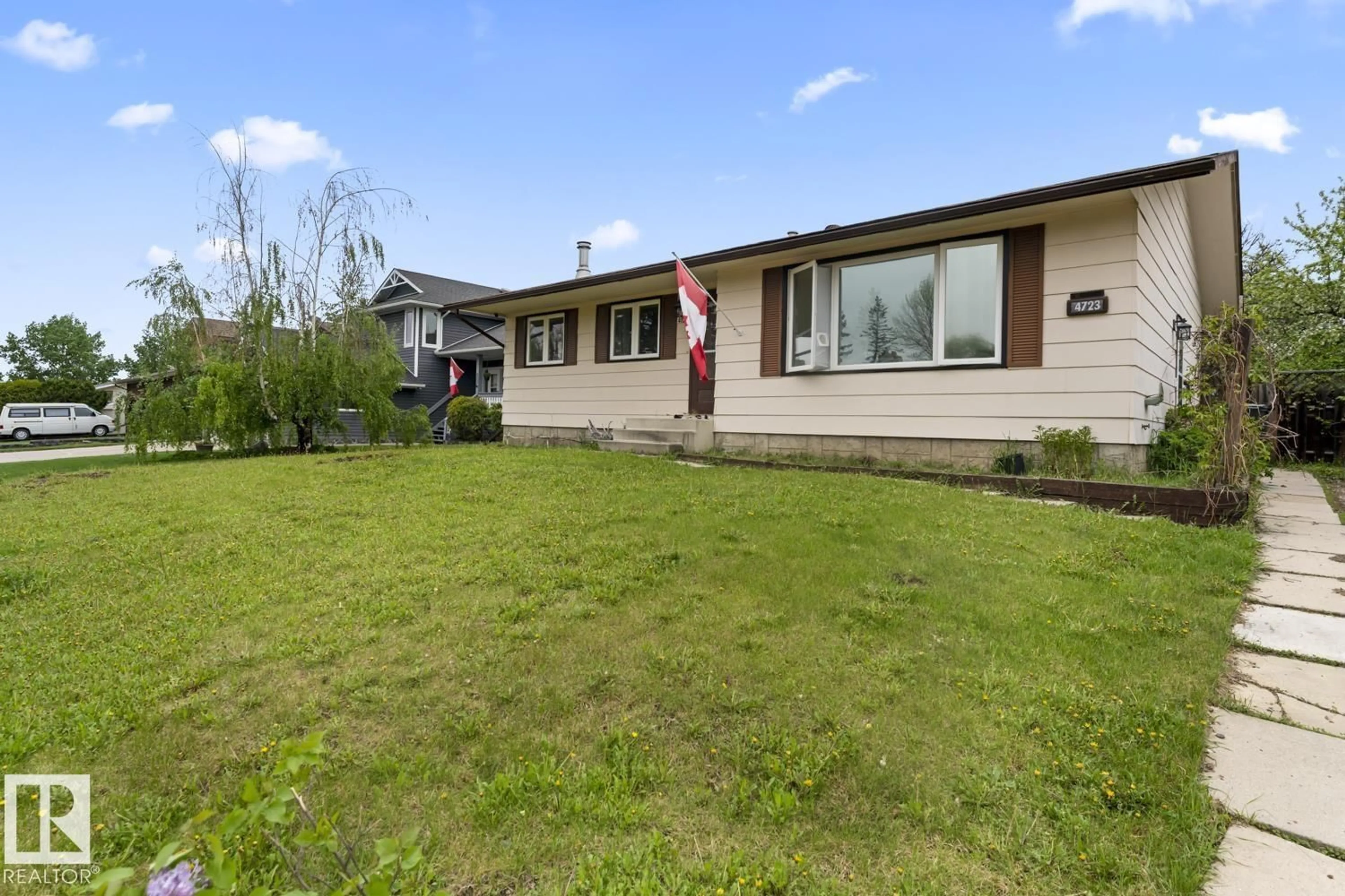 A pic from outside/outdoor area/front of a property/back of a property/a pic from drone, unknown for 4723 57A ST, Cold Lake Alberta T9M1T9