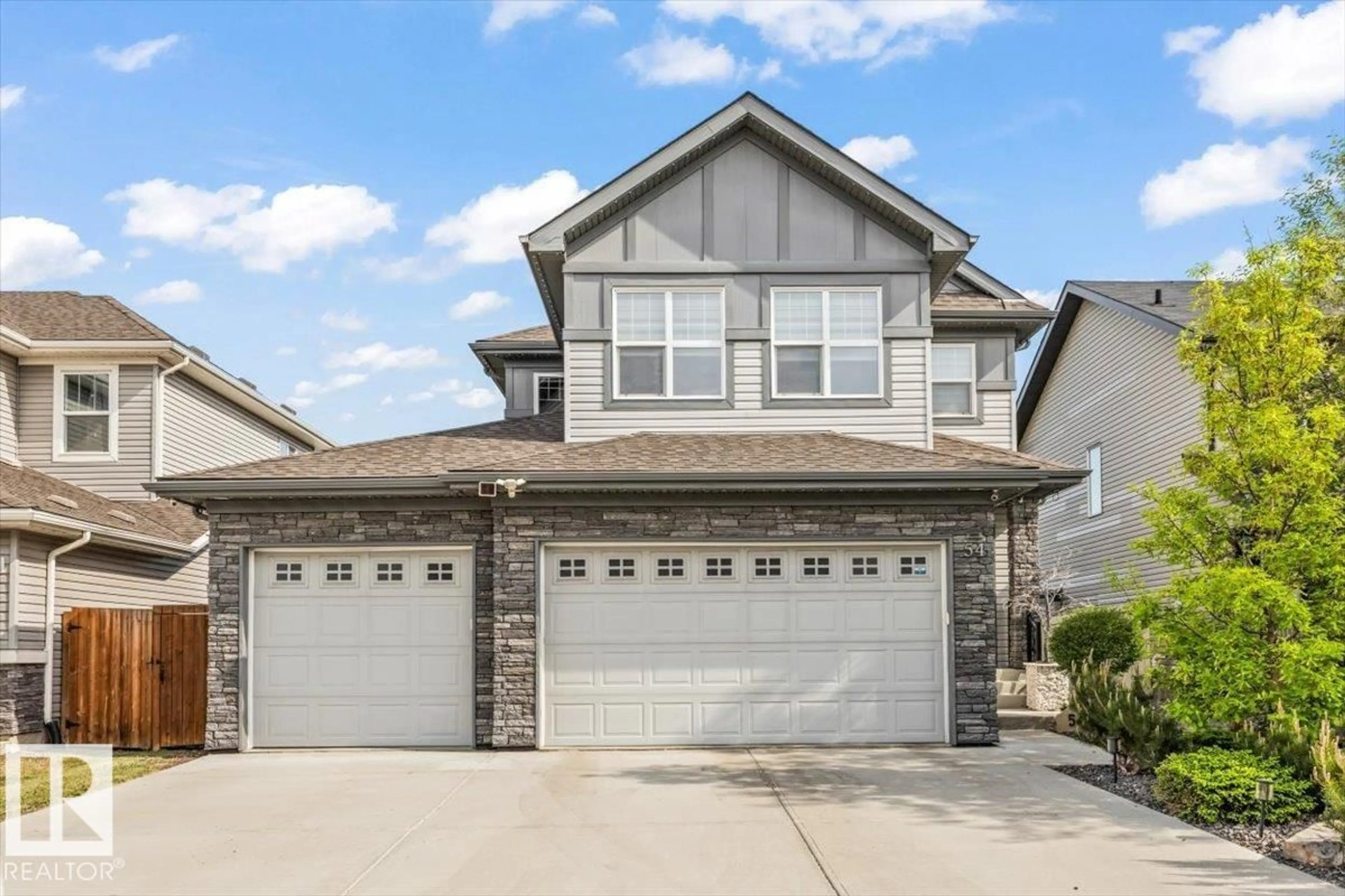 Home with vinyl exterior material, street for 54 SPRING GA, Spruce Grove Alberta T7X0V1