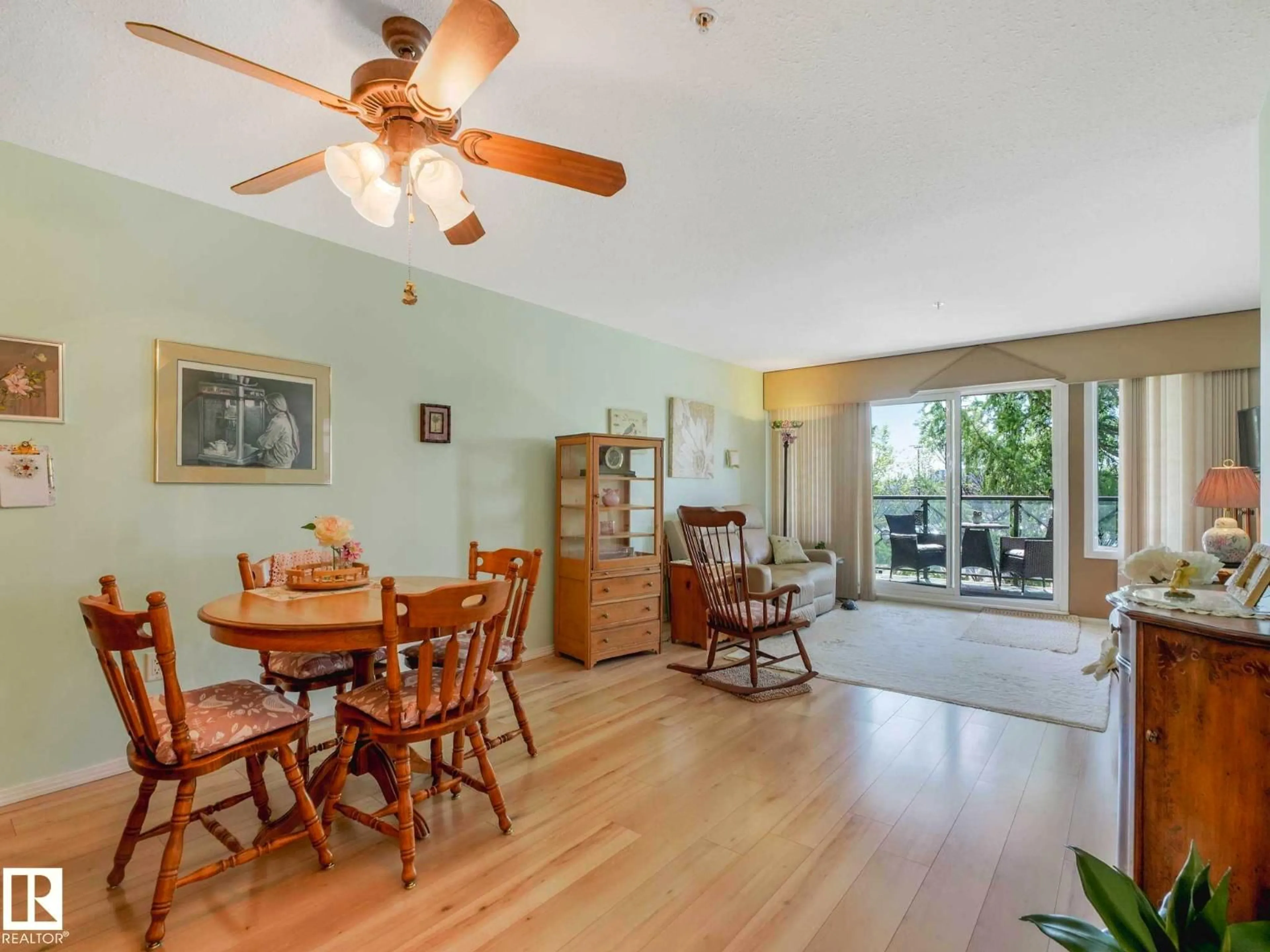 Dining room, wood/laminate floor for #305 - 8922 156 ST, Edmonton Alberta T5R5Z3