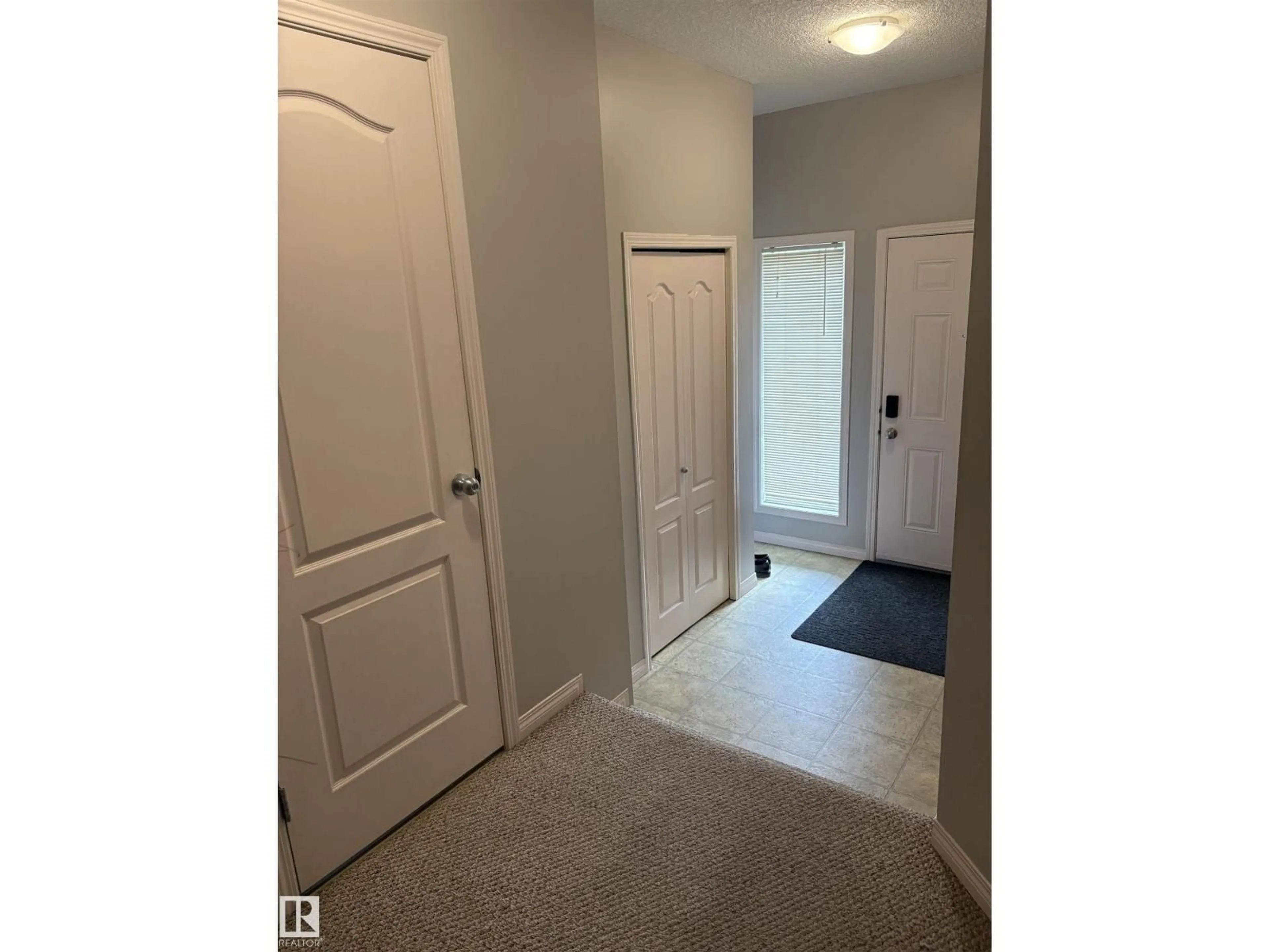 Indoor entryway for #37 - 133 EASTGATE WY, St. Albert Alberta T8N7M9