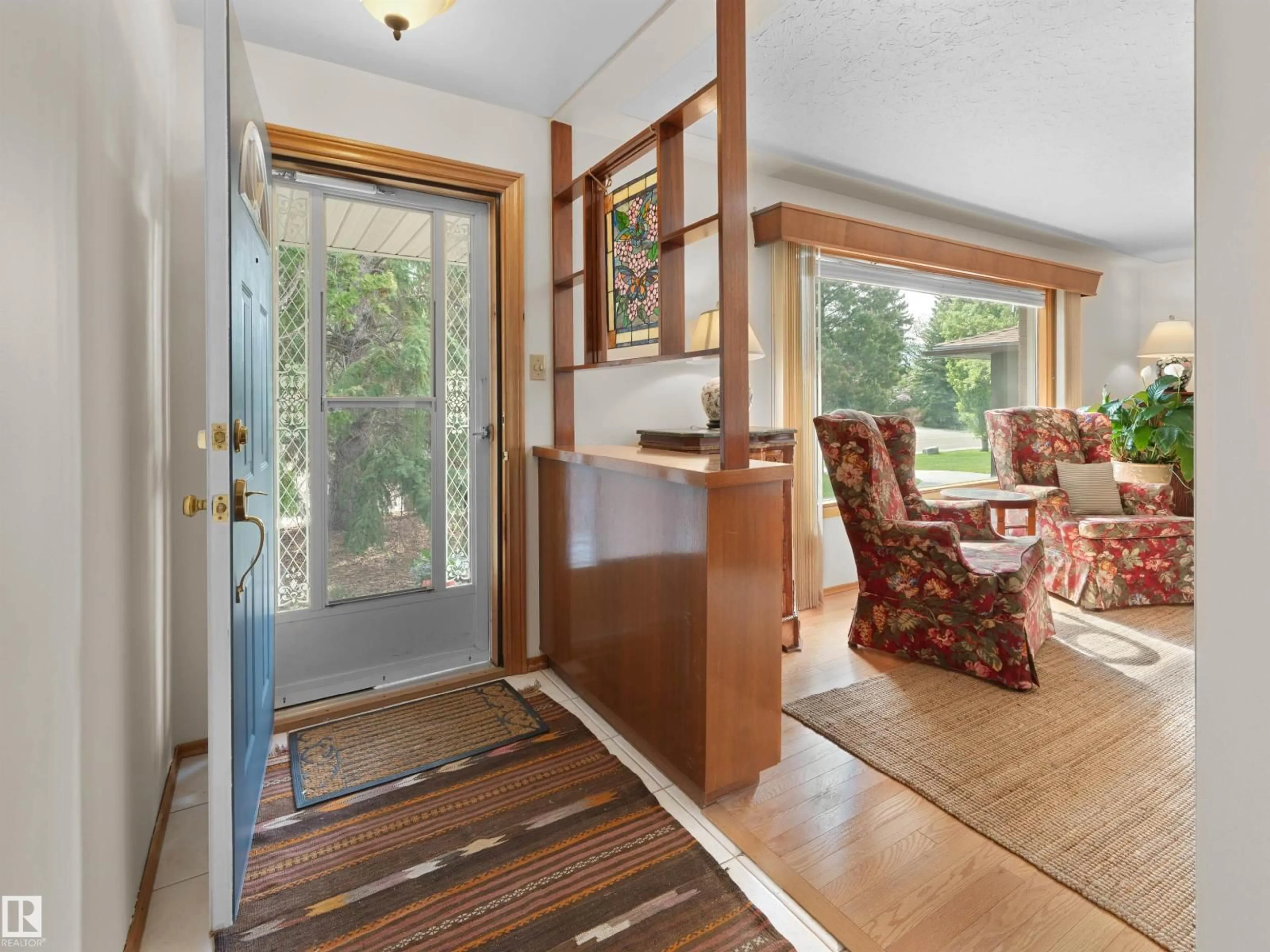 Indoor entryway for NW - 5832 114A ST, Edmonton Alberta T6H3N1