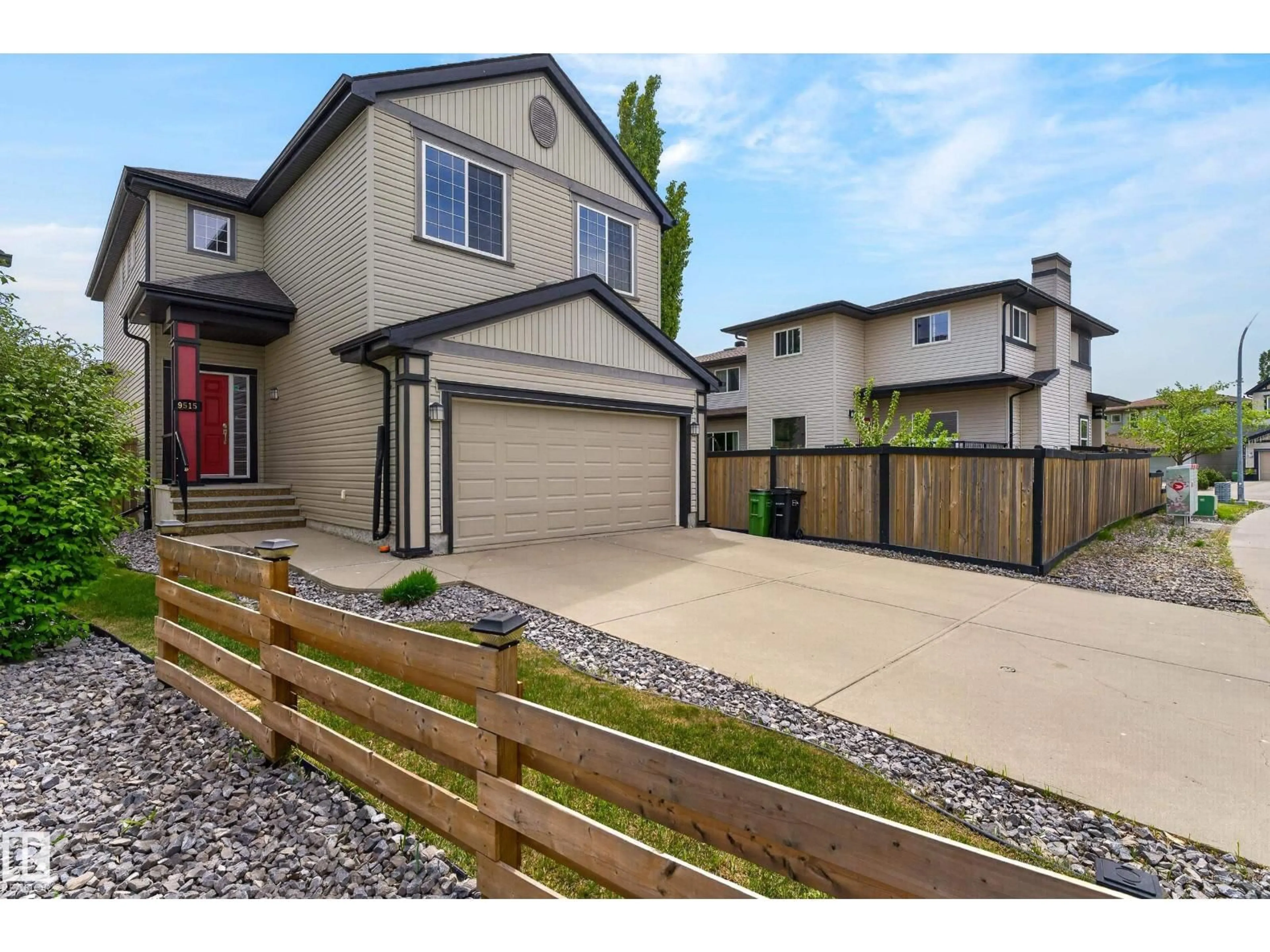 A pic from outside/outdoor area/front of a property/back of a property/a pic from drone, street for 9515 221 ST, Edmonton Alberta T5T4A8
