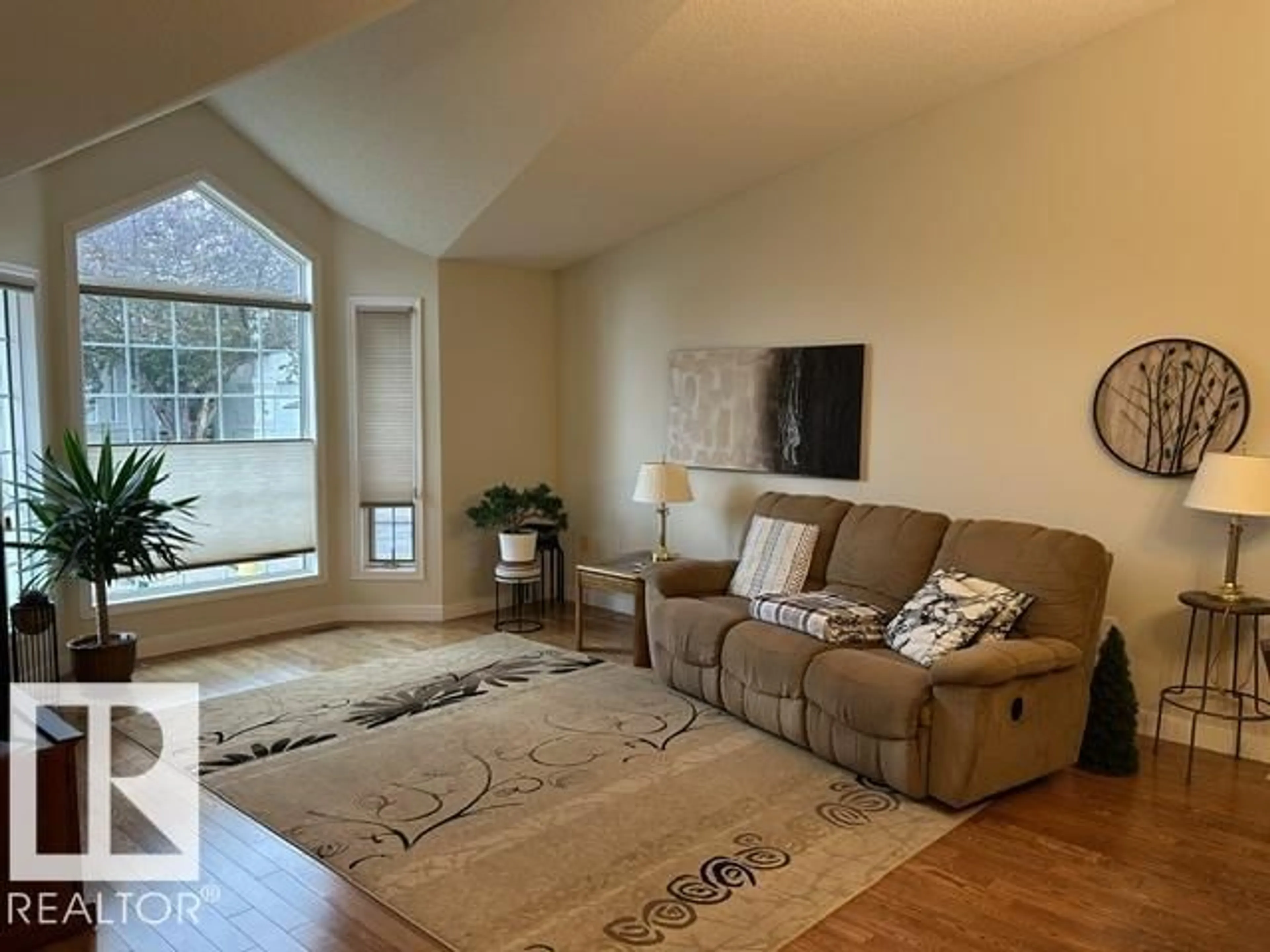 Living room with furniture, unknown for 50 303 TWIN BROOKS DR, Edmonton Alberta T6J6V3