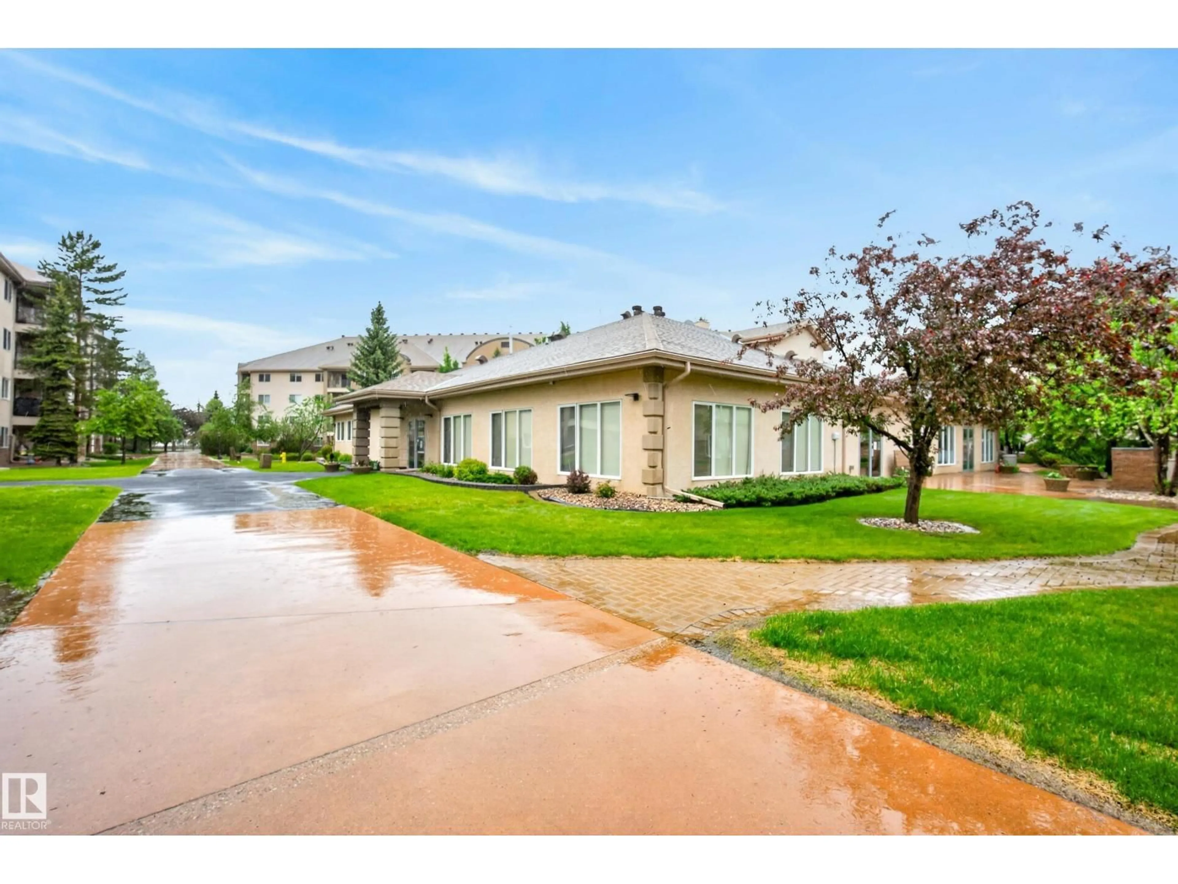Patio, unknown for #413 - 8912 156 ST, Edmonton Alberta T5R5Z2