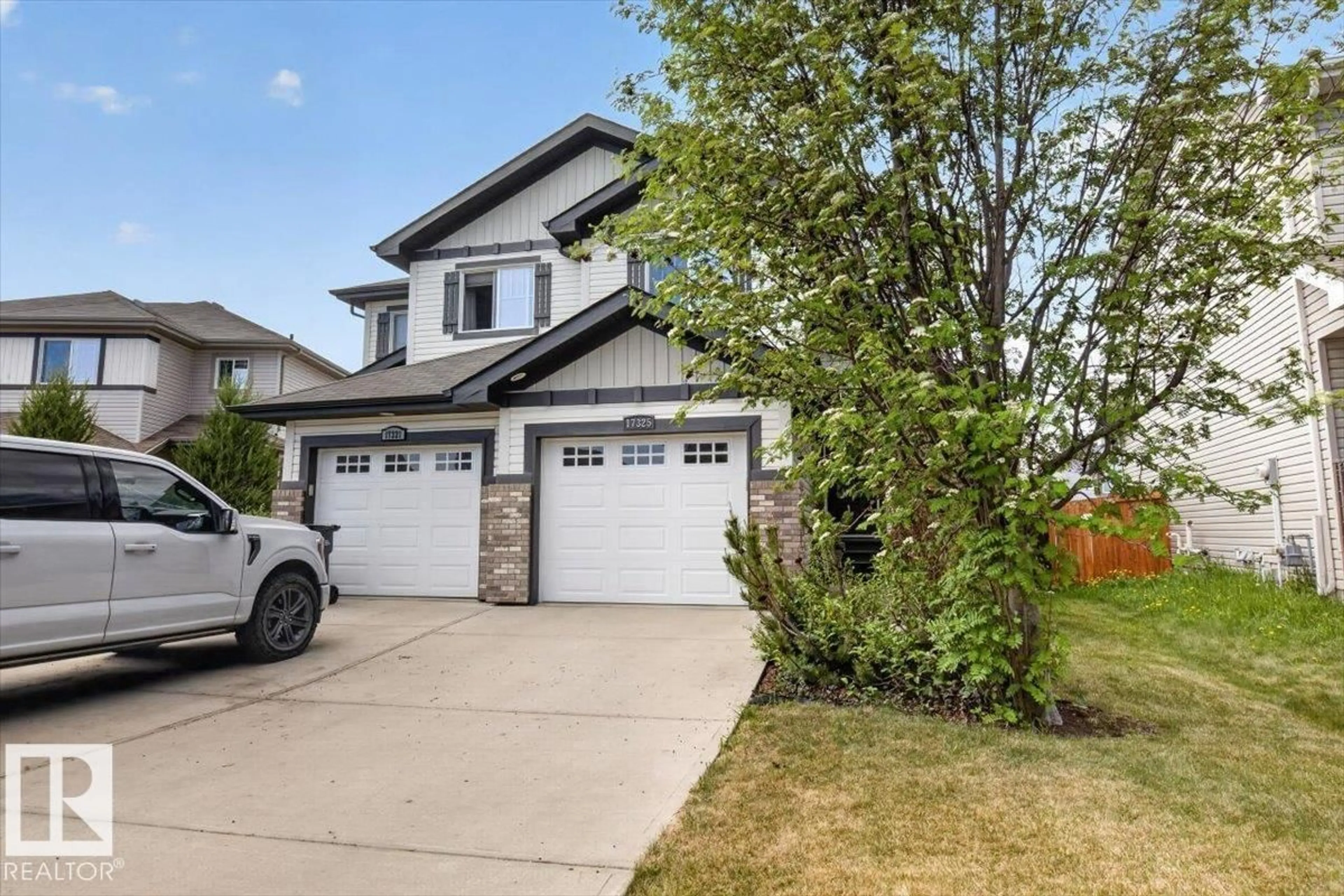 A pic from outside/outdoor area/front of a property/back of a property/a pic from drone, street for SW - 17325 6A AV, Edmonton Alberta T6W2A8