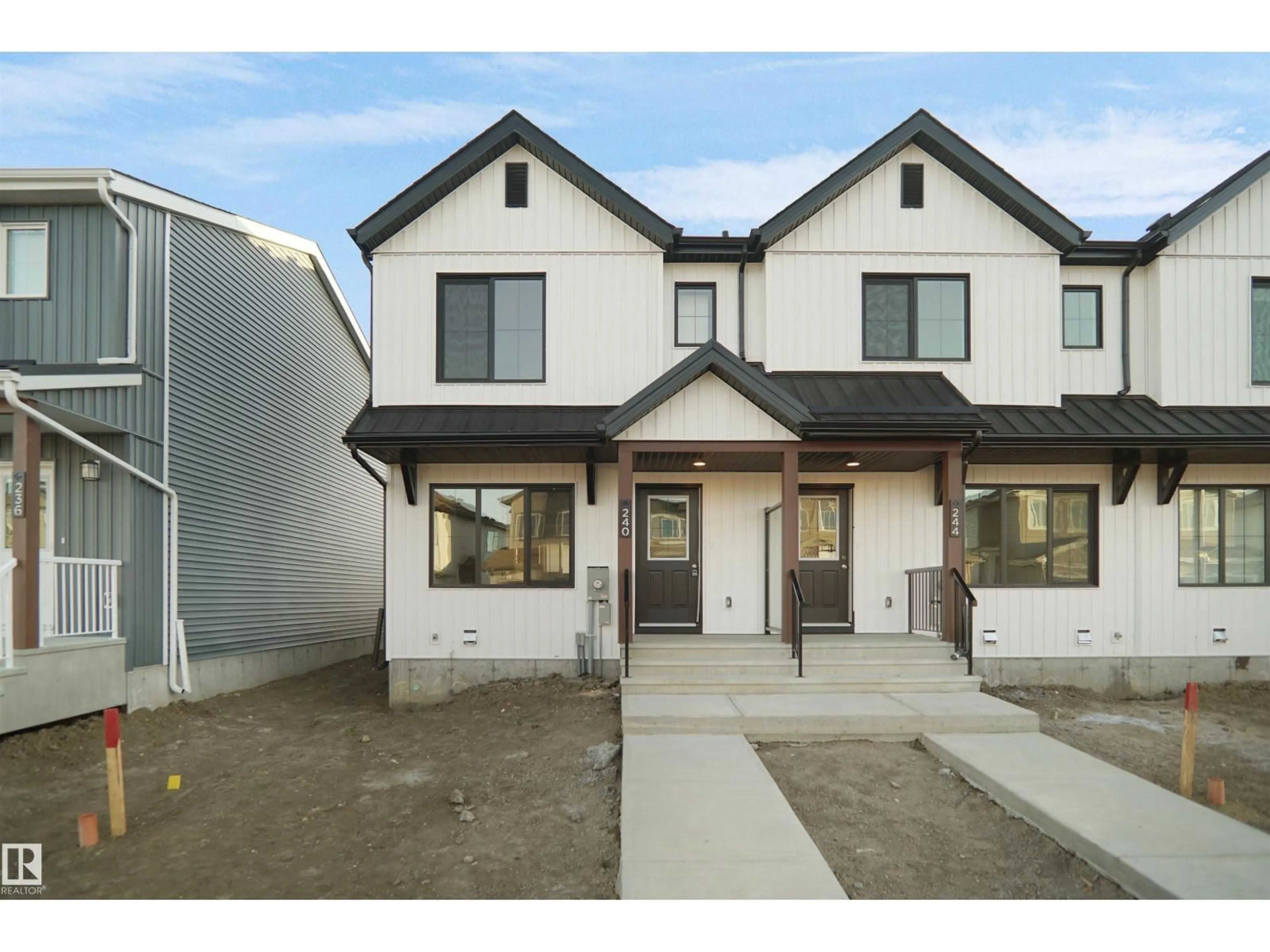 Unknown for NW - 18640 18 AV, Edmonton Alberta T6M3E8