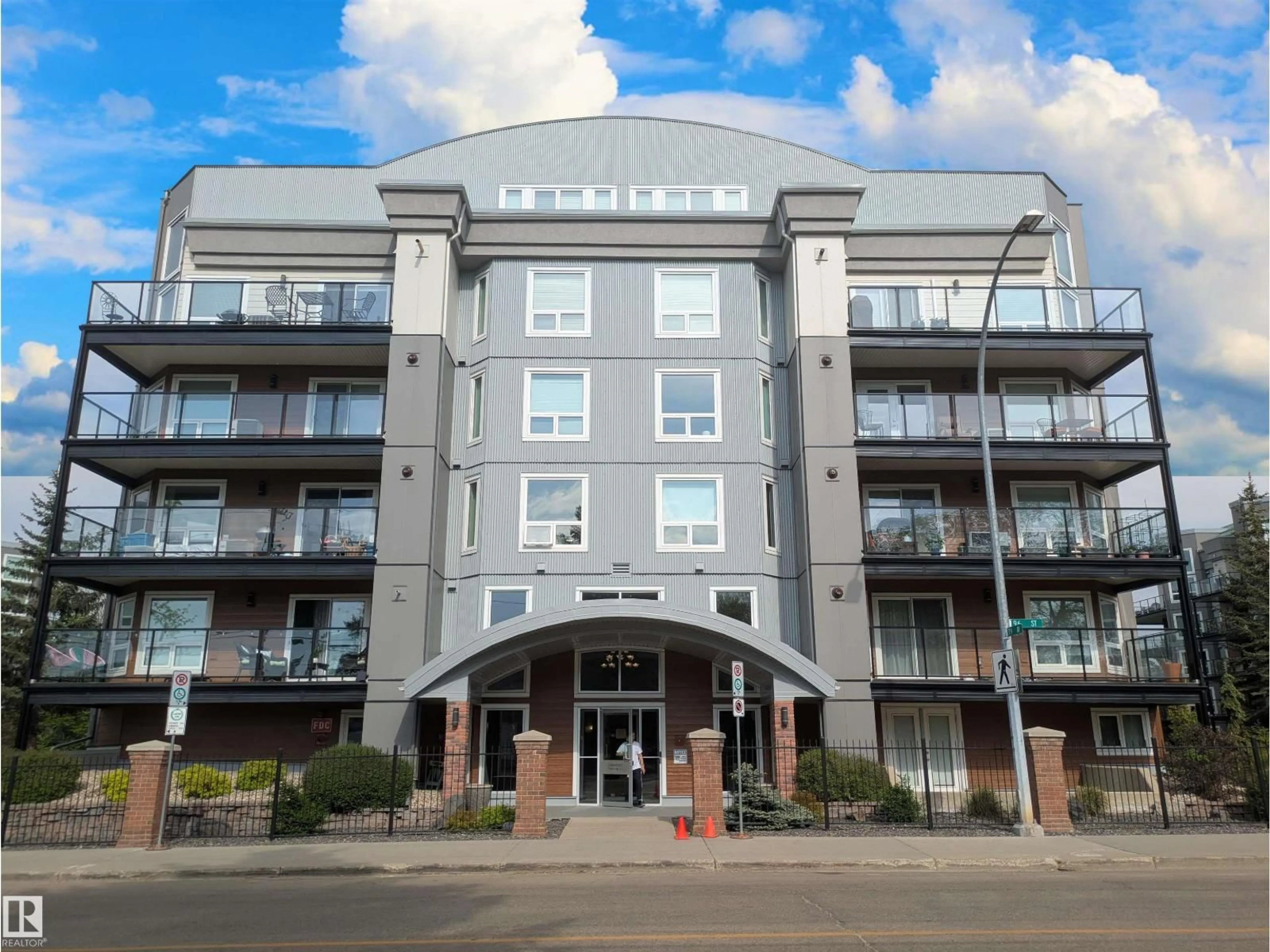 Unknown for NW - 7905 96 ST, Edmonton Alberta T6C4R3
