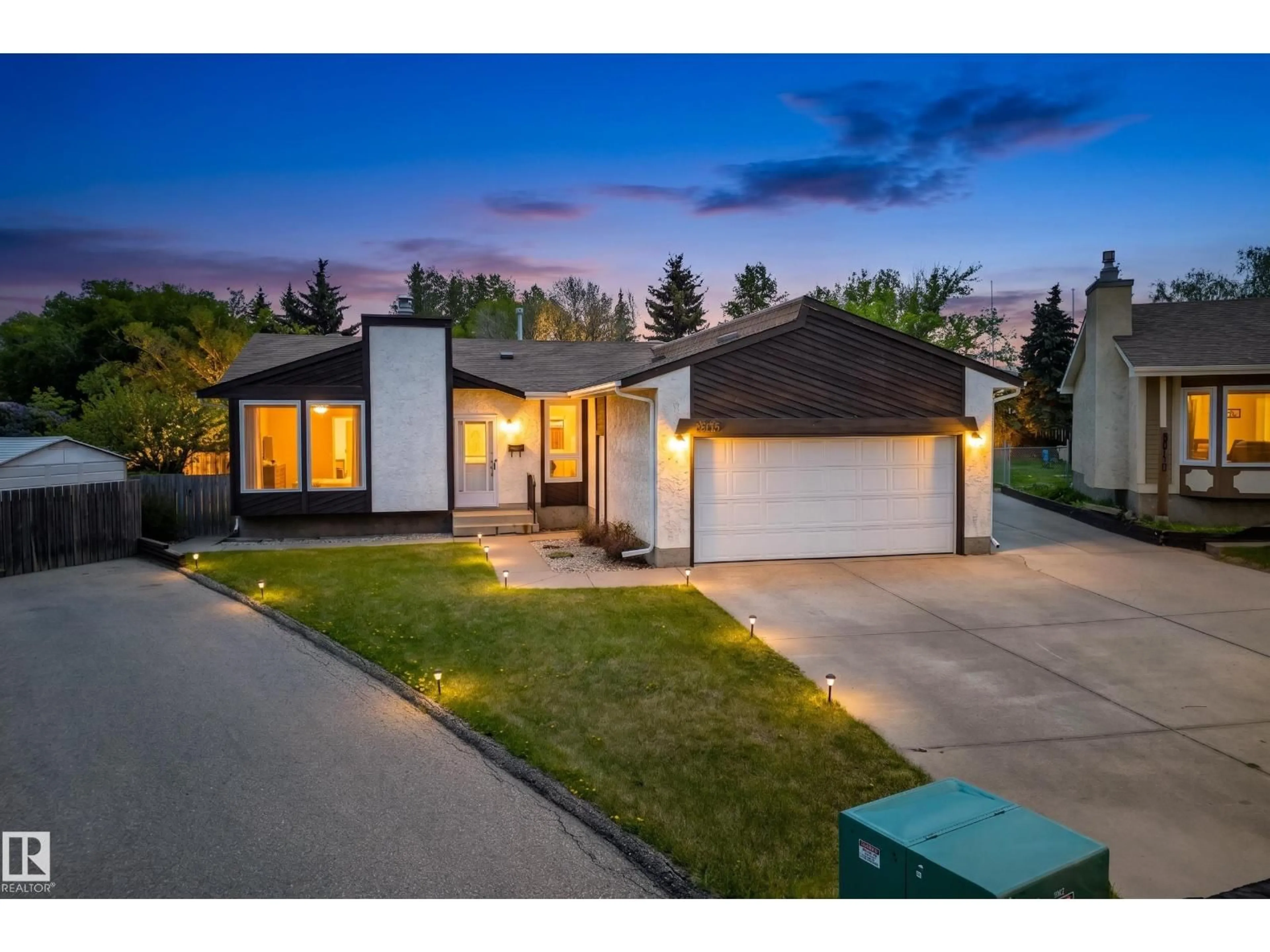 A pic from outside/outdoor area/front of a property/back of a property/a pic from drone, street for 11903 138 AV, Edmonton Alberta T5X4K1