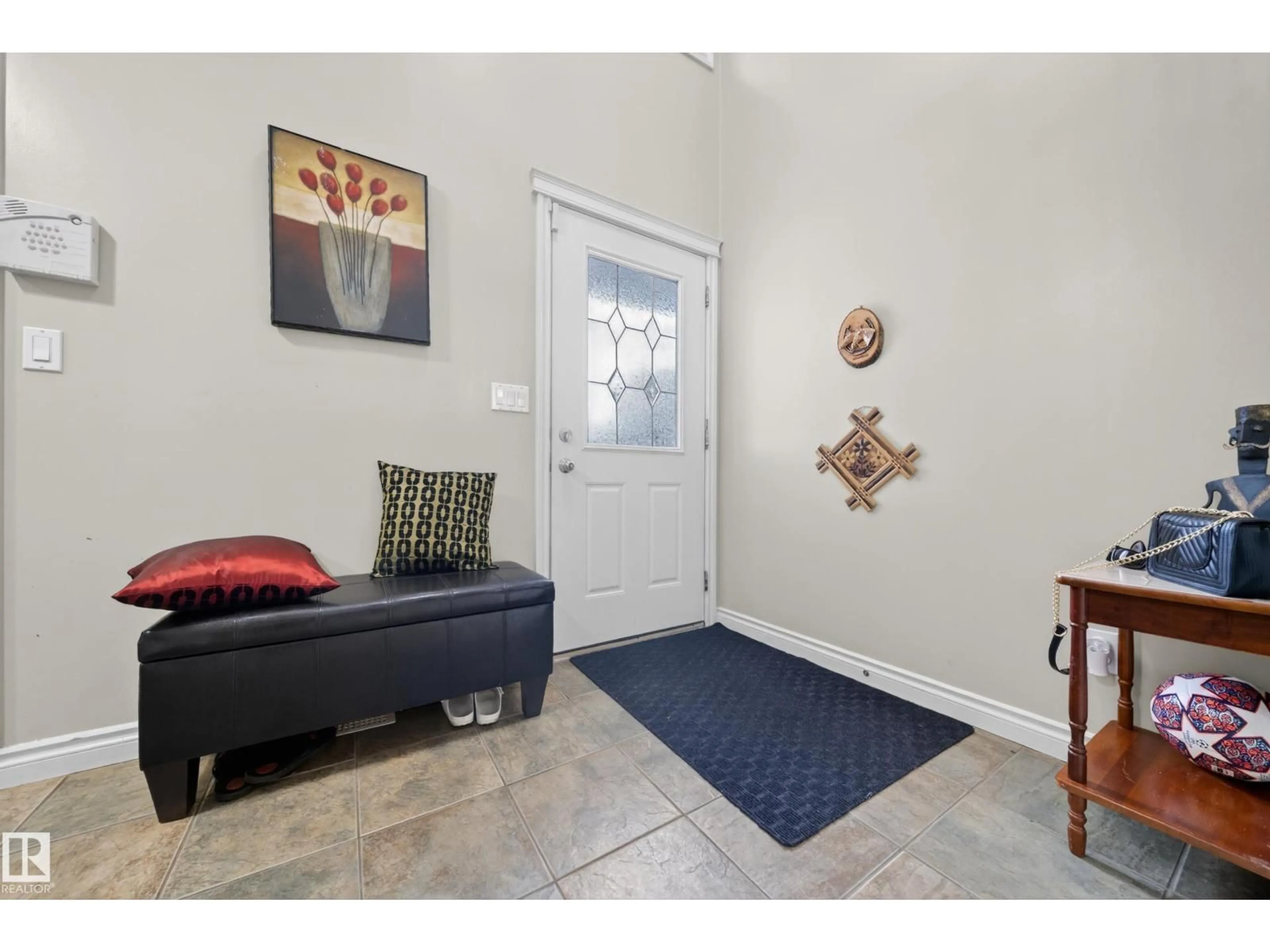 Indoor entryway for 4113 59 STREET, Beaumont Alberta T4X1P4