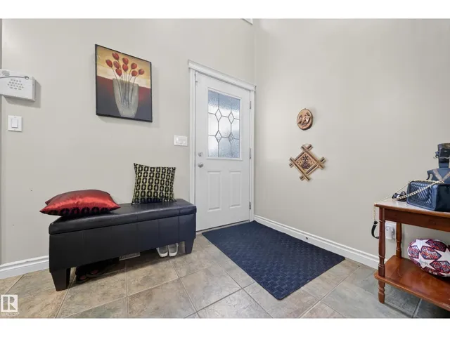 4113 59 STREET, Beaumont 4