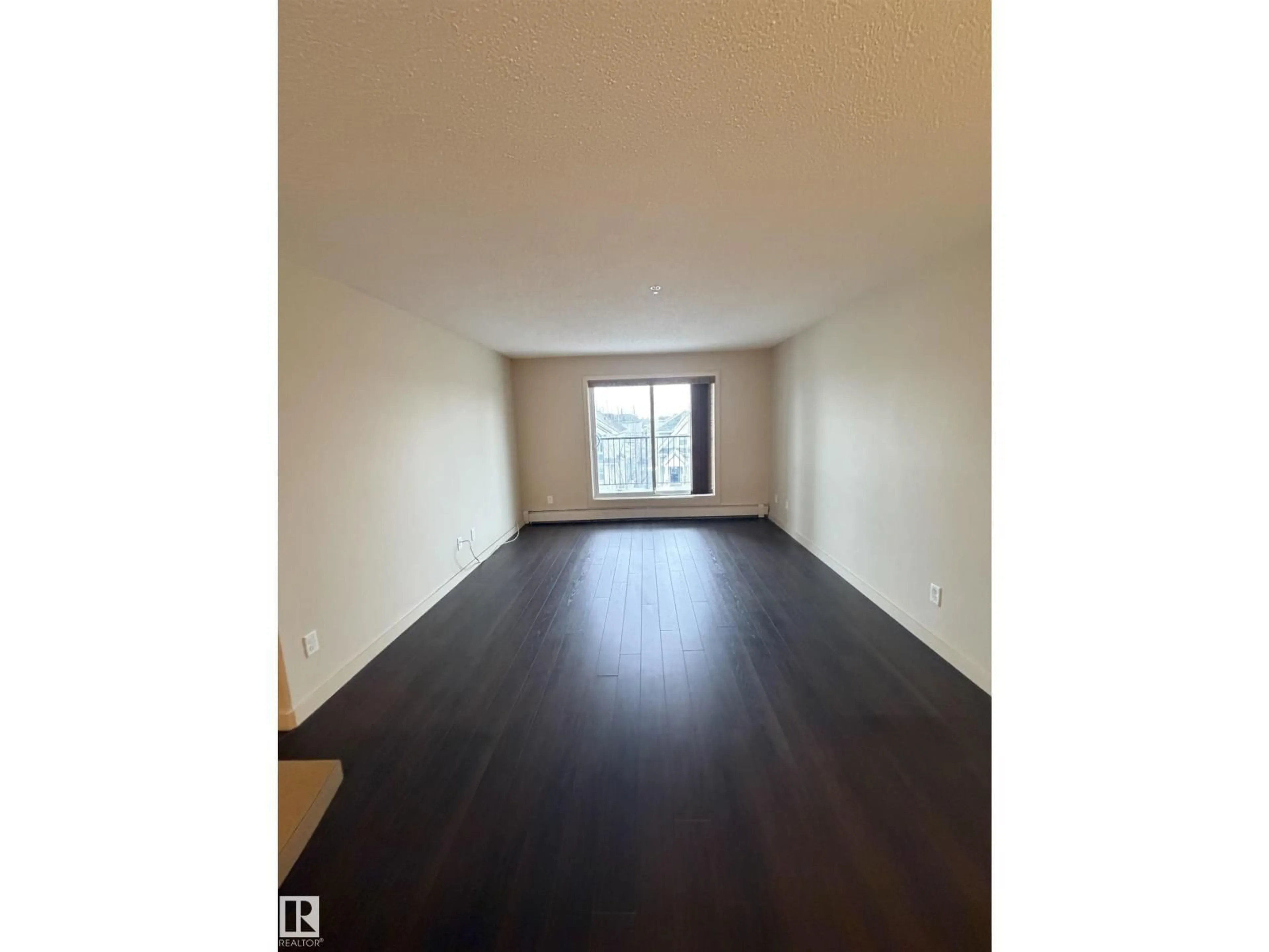 A pic of a room for 6084 - 313 STANTON DR, Edmonton Alberta T6X0Z4
