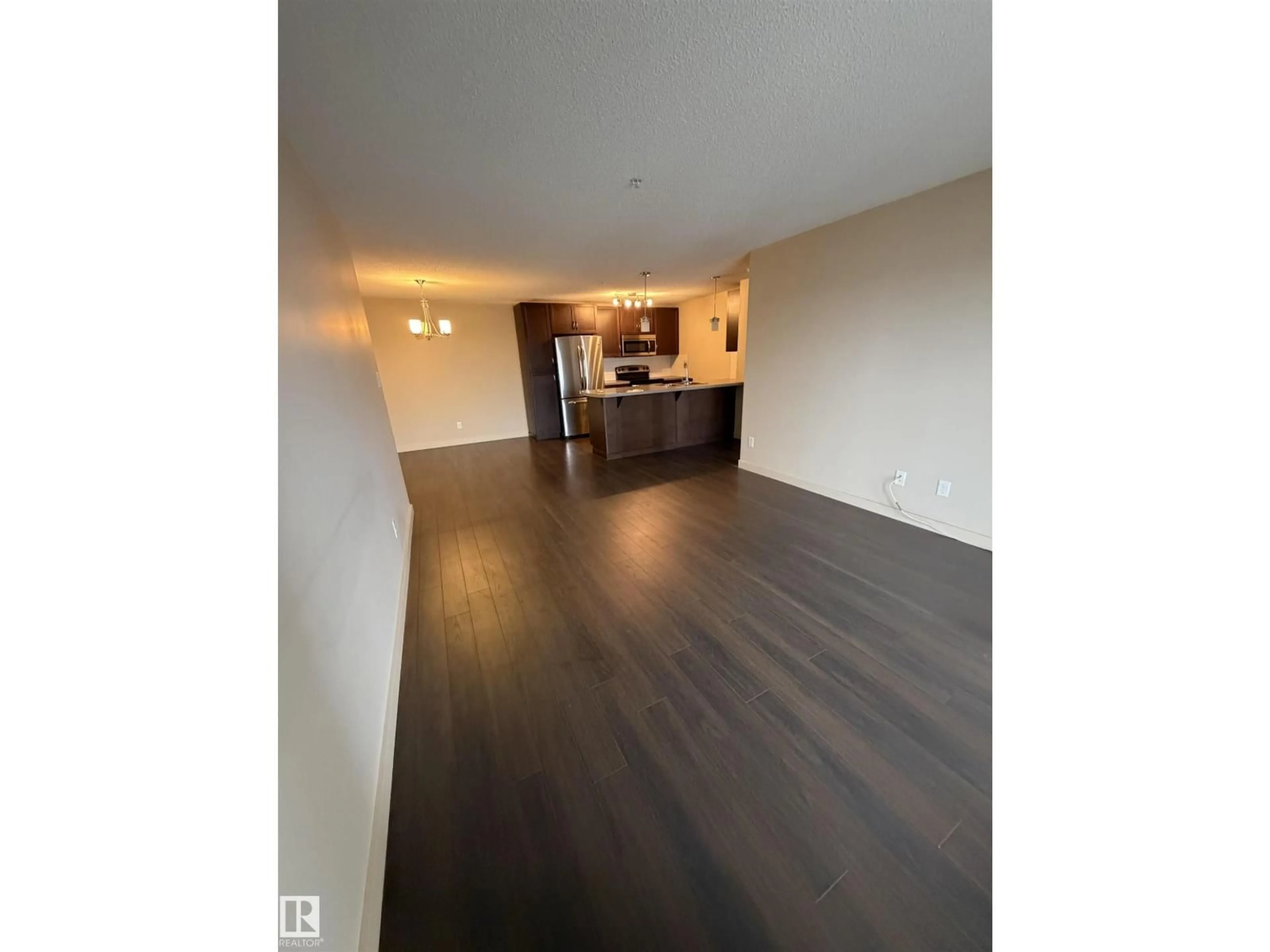 A pic of a room for 6084 - 313 STANTON DR, Edmonton Alberta T6X0Z4