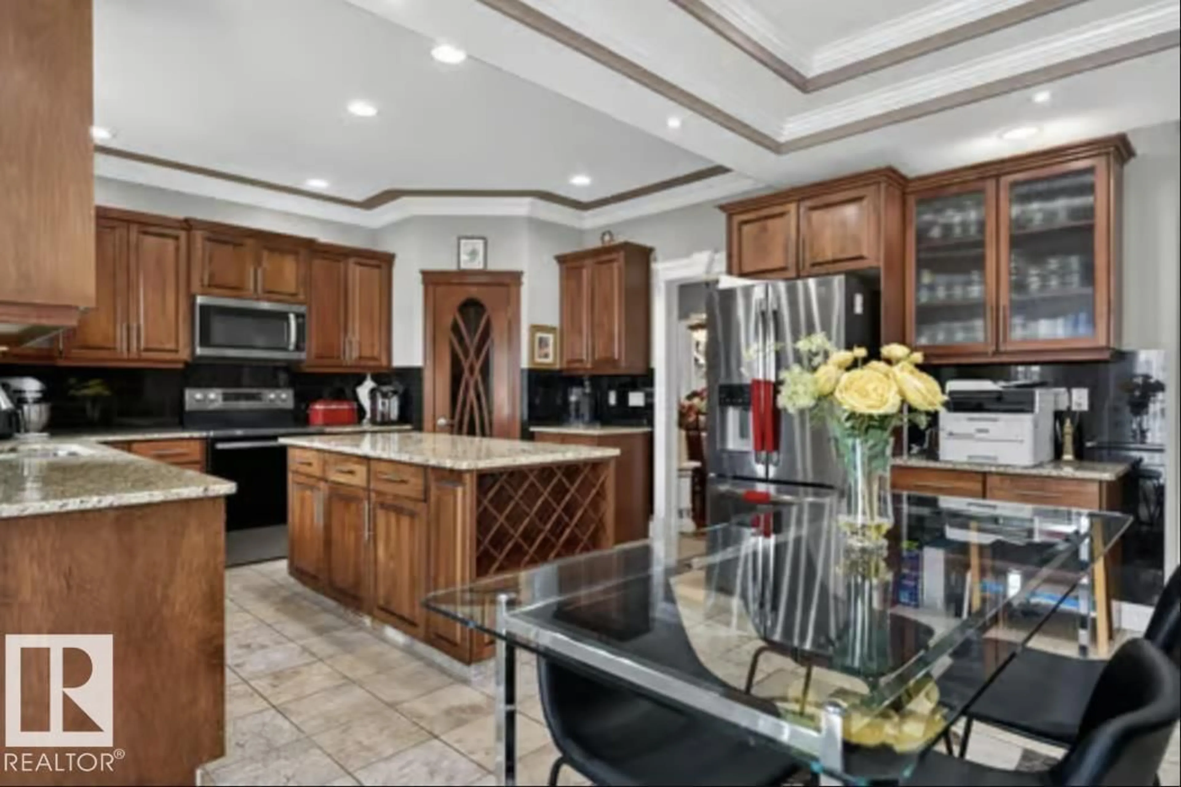 Open concept kitchen, ceramic/tile floor for 1508 PALMER CL, Edmonton Alberta T5T6W3