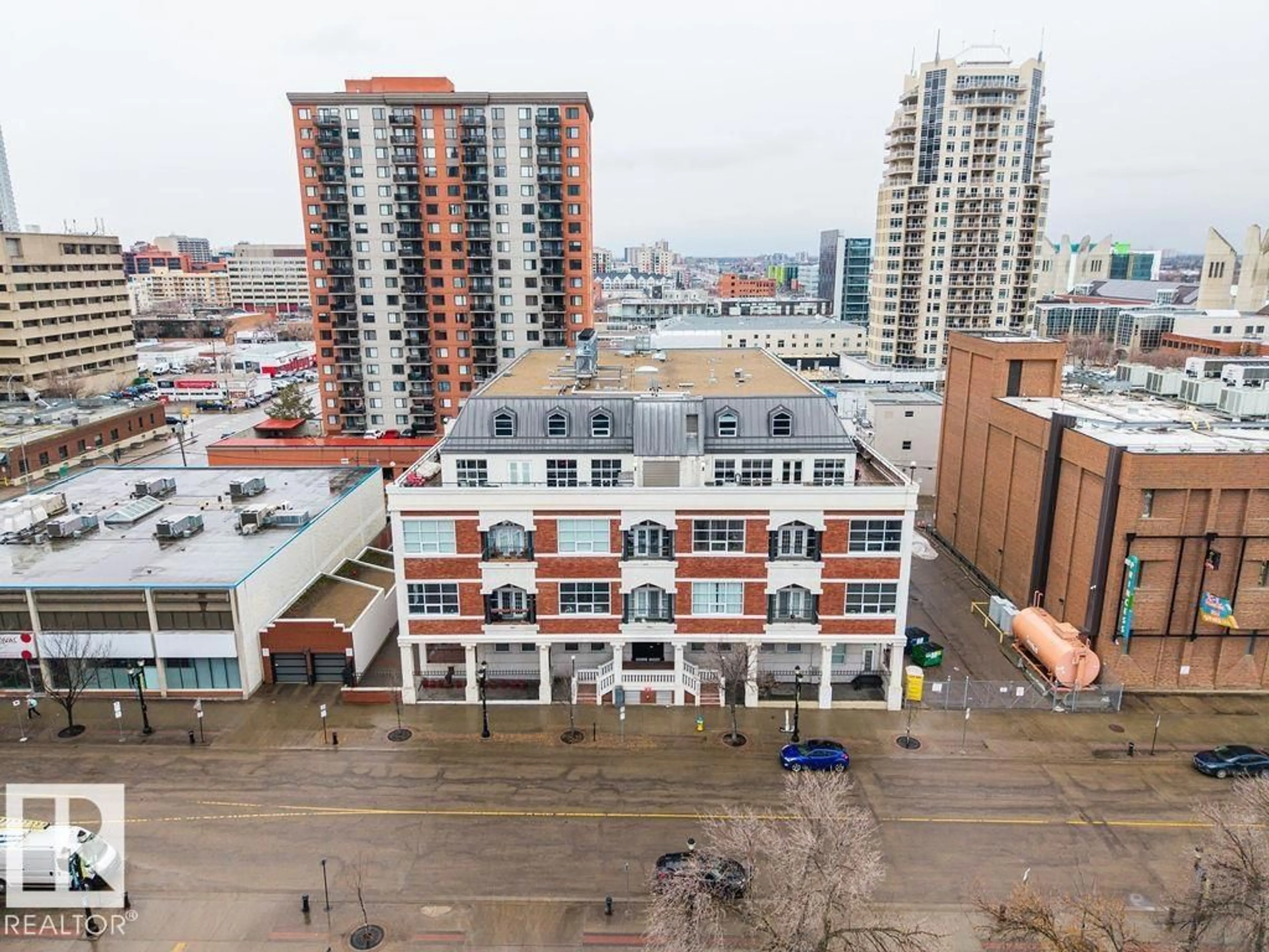 A pic from outside/outdoor area/front of a property/back of a property/a pic from drone, city buildings view from balcony for #104 - 10330 104 ST NW, Edmonton Alberta T5B4T1