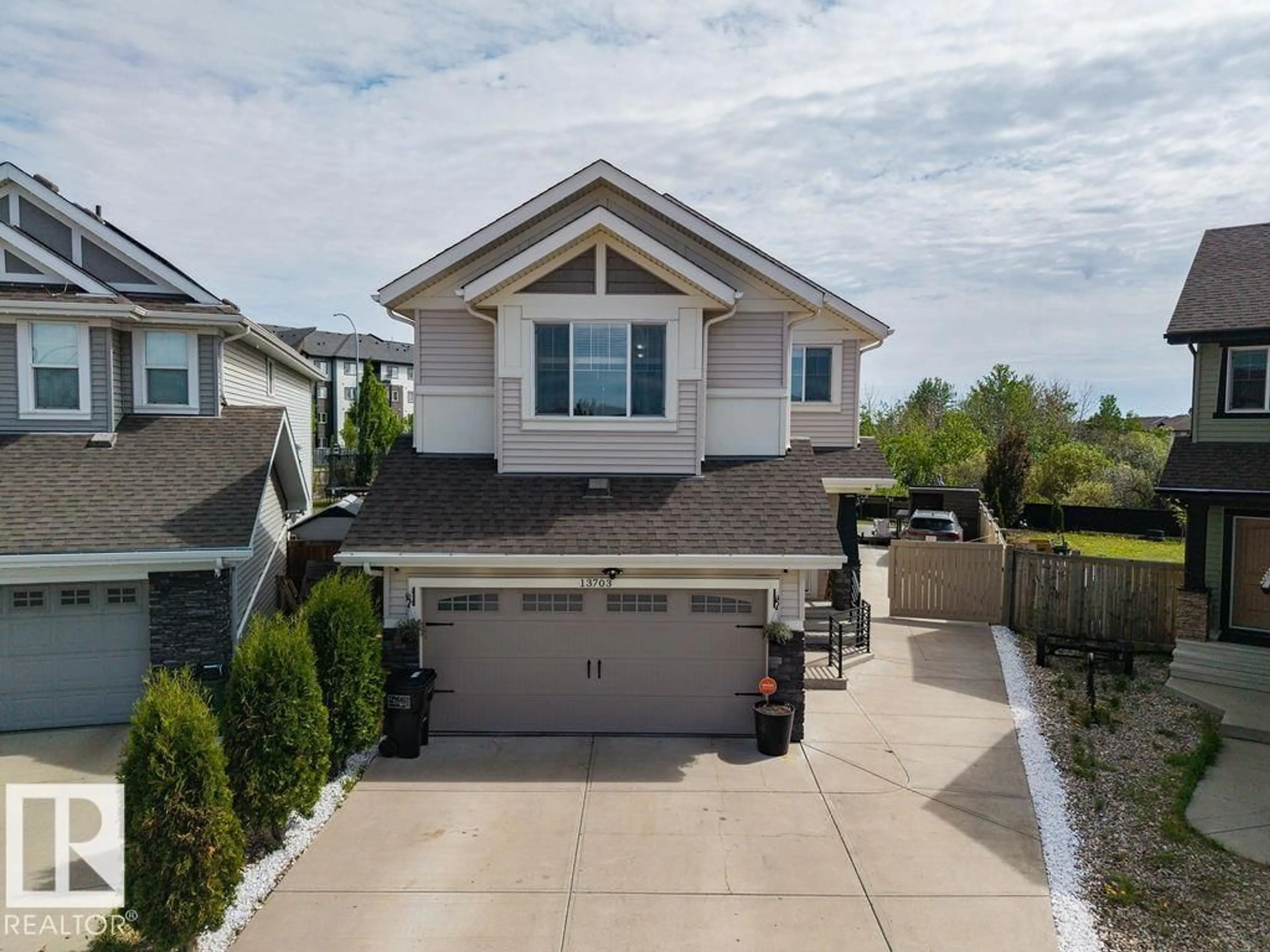 A pic from outside/outdoor area/front of a property/back of a property/a pic from drone, street for 13703 166 AV, Edmonton Alberta T6V0H5