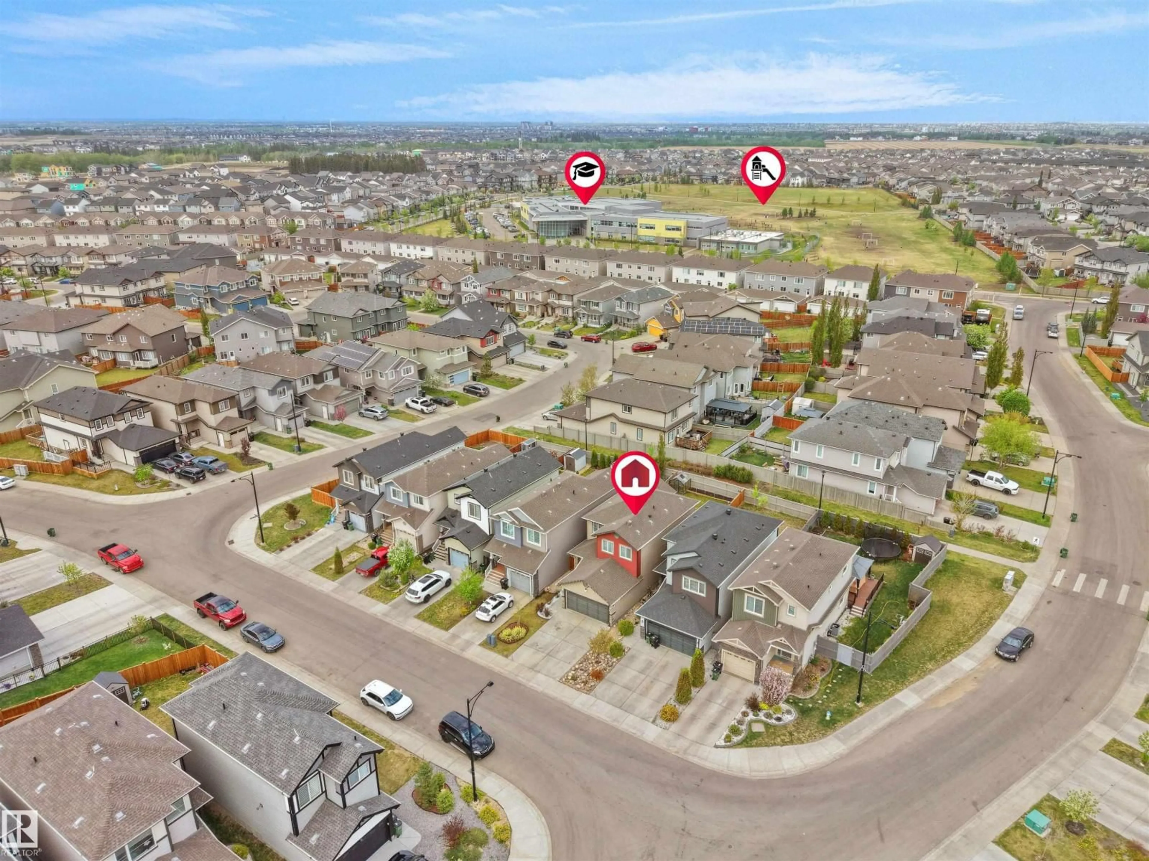 A pic from outside/outdoor area/front of a property/back of a property/a pic from drone, street for SW - 9008 COOPER LINK LI, Edmonton Alberta T6W4A6