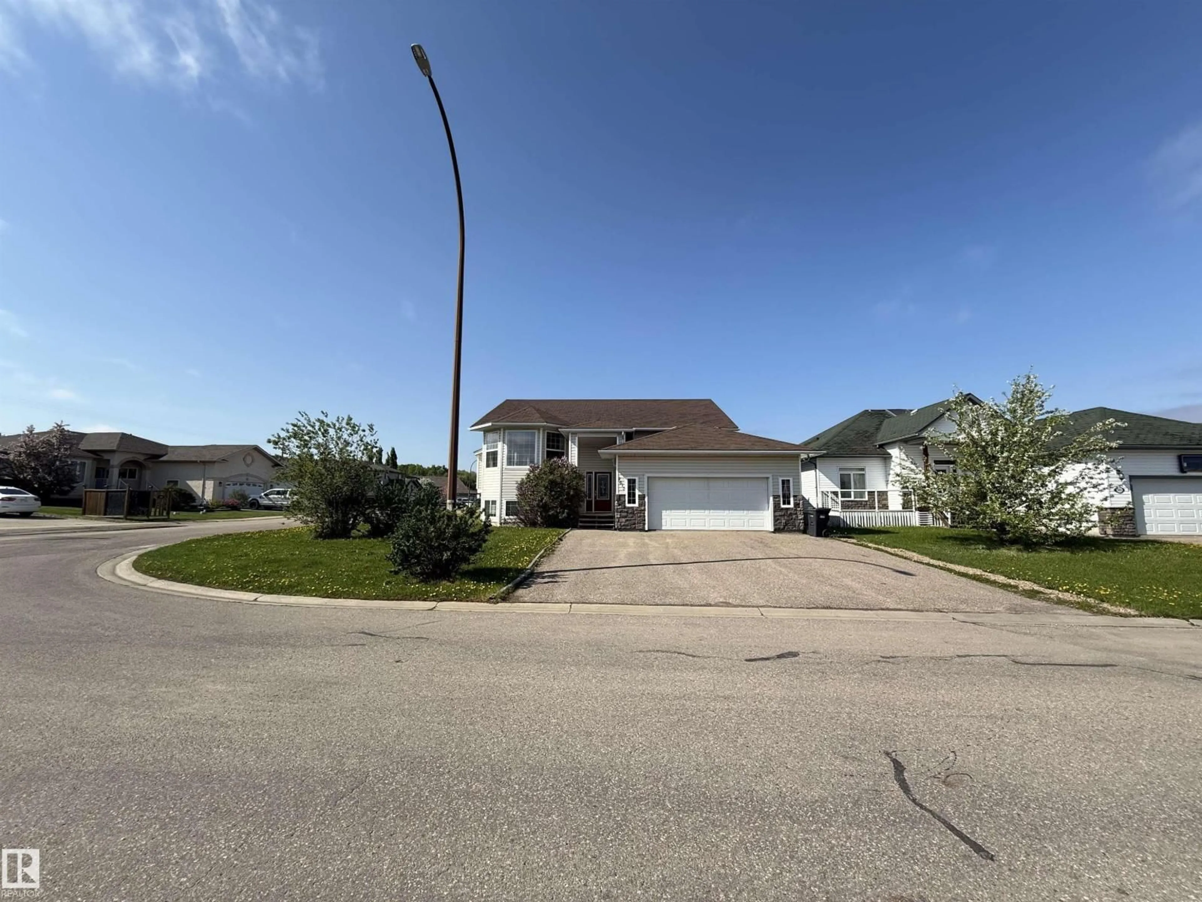 Unknown for 2613 6 AV, Cold Lake Alberta T9M2C7