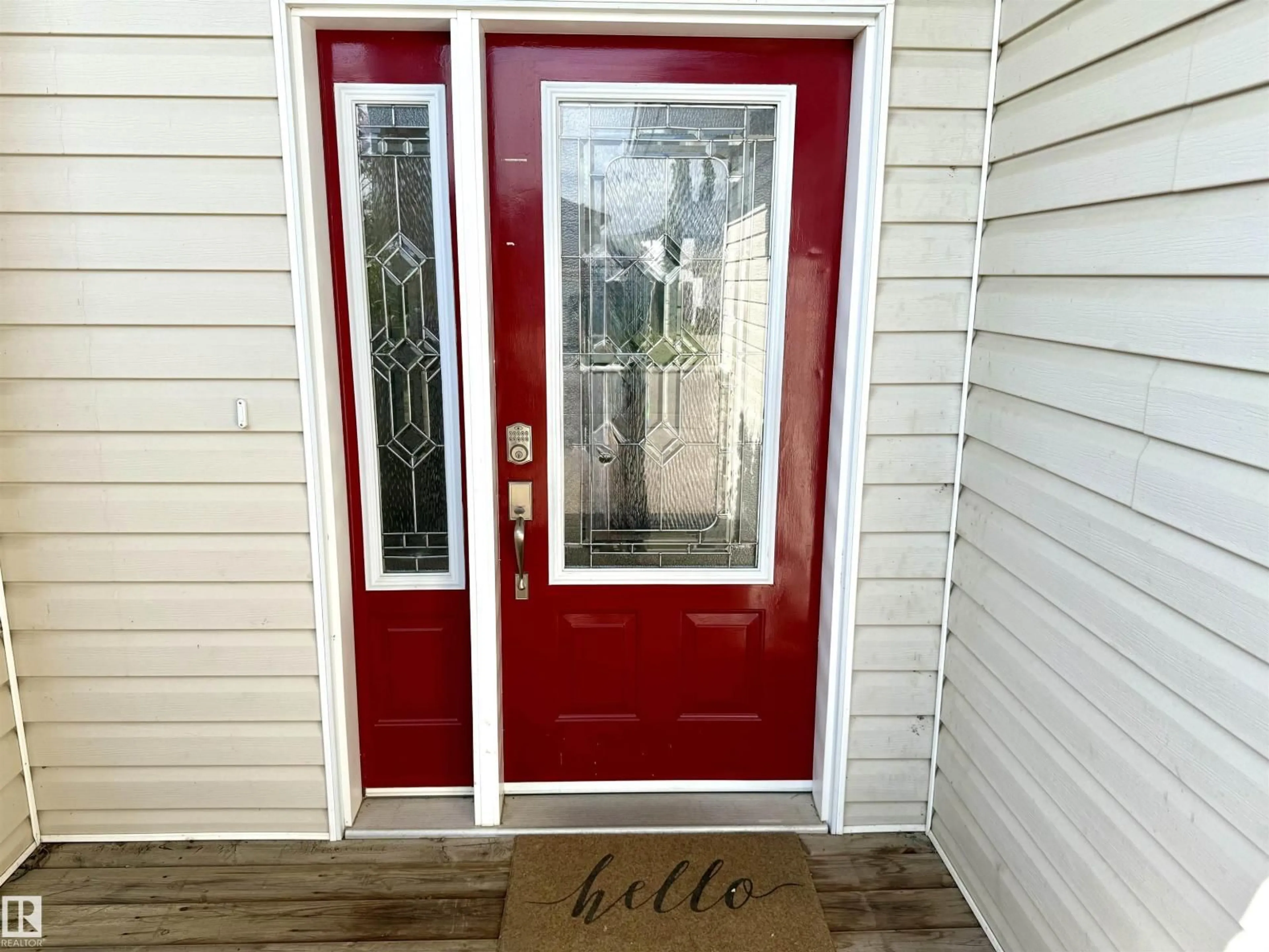 Indoor entryway for 2613 6 AV, Cold Lake Alberta T9M2C7