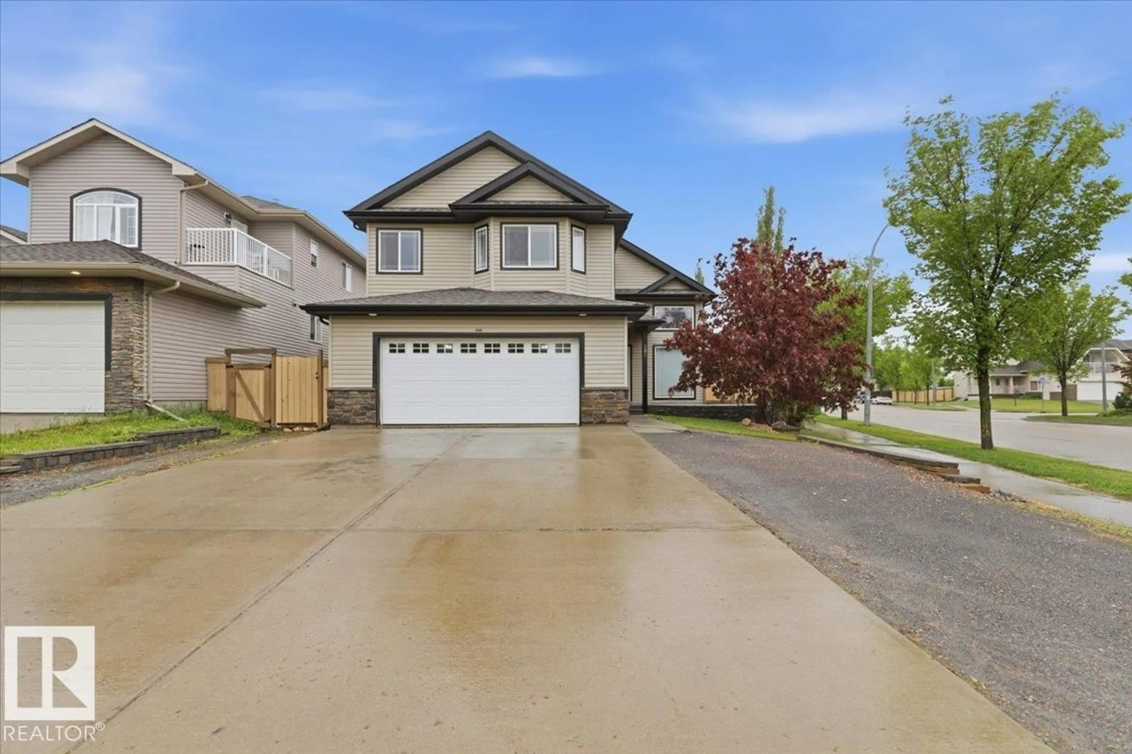 Home with vinyl exterior material, street for 100 ANISE CL, Leduc Alberta T9E0C7