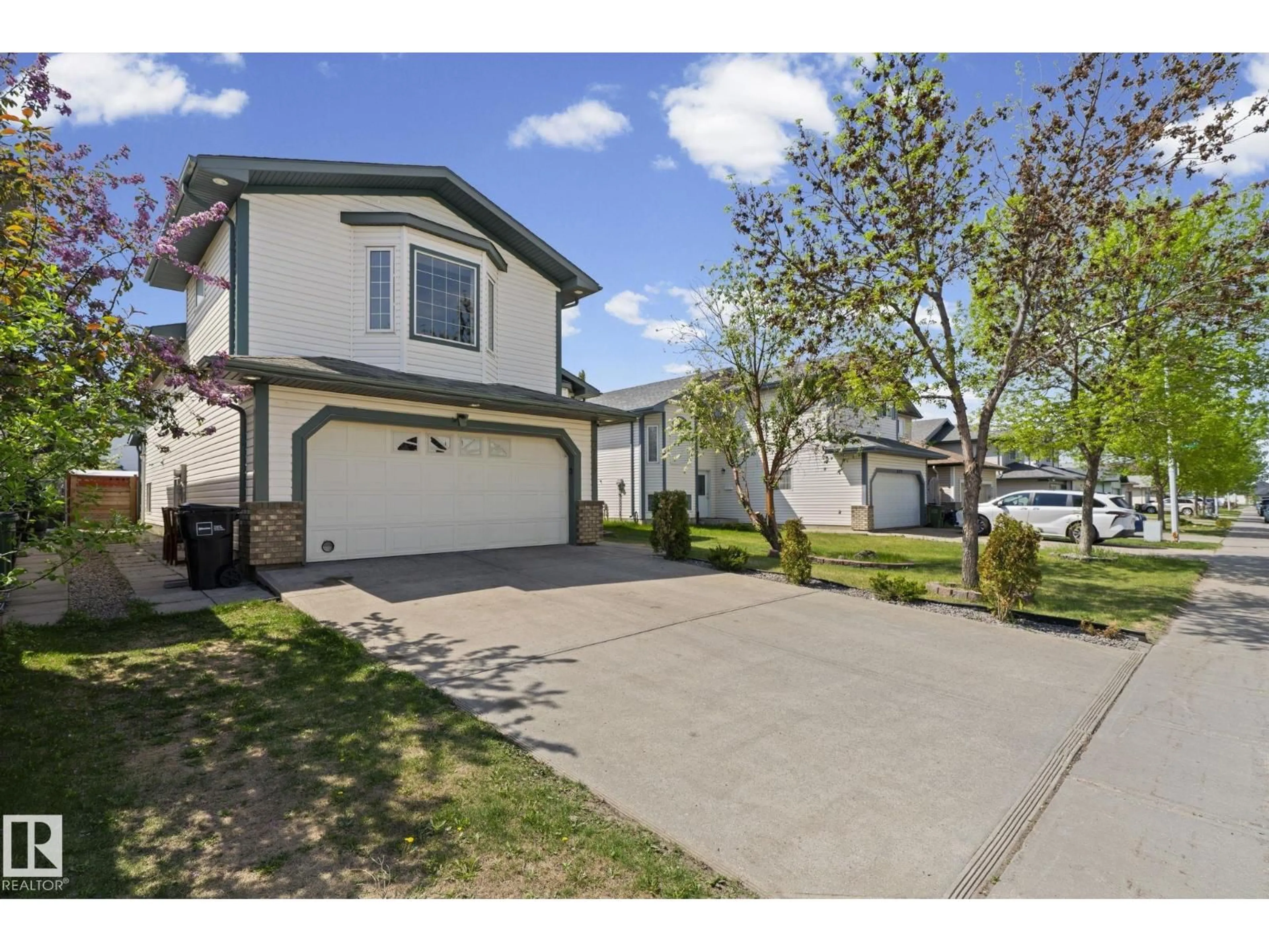 Unknown for 6715 165 AV, Edmonton Alberta T5Z3M5