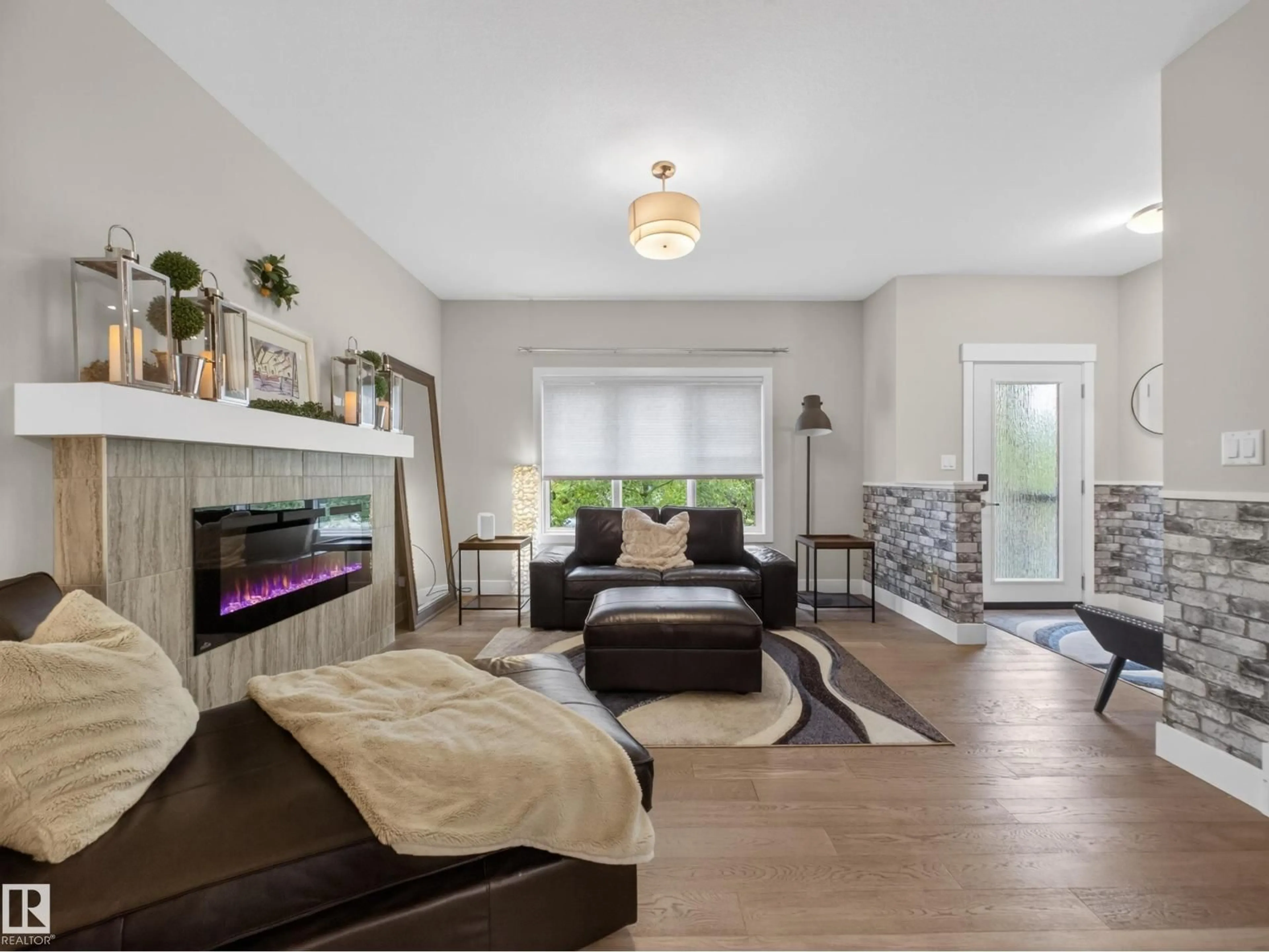 Living room with furniture, unknown for 17 AMESBURY WD, Sherwood Park Alberta T8B0B5