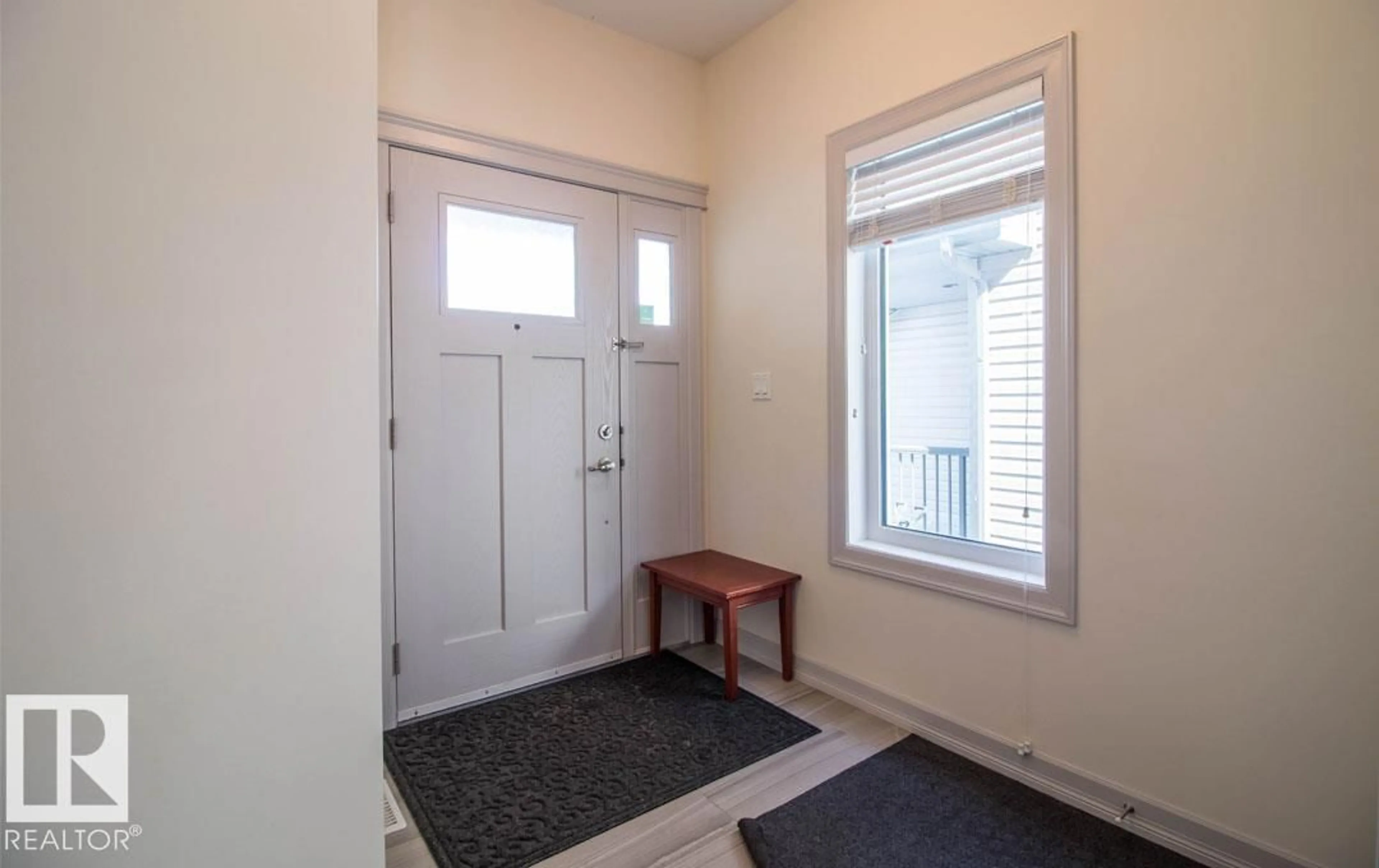 Indoor entryway for 13855 143 AV, Edmonton Alberta T6V0L7