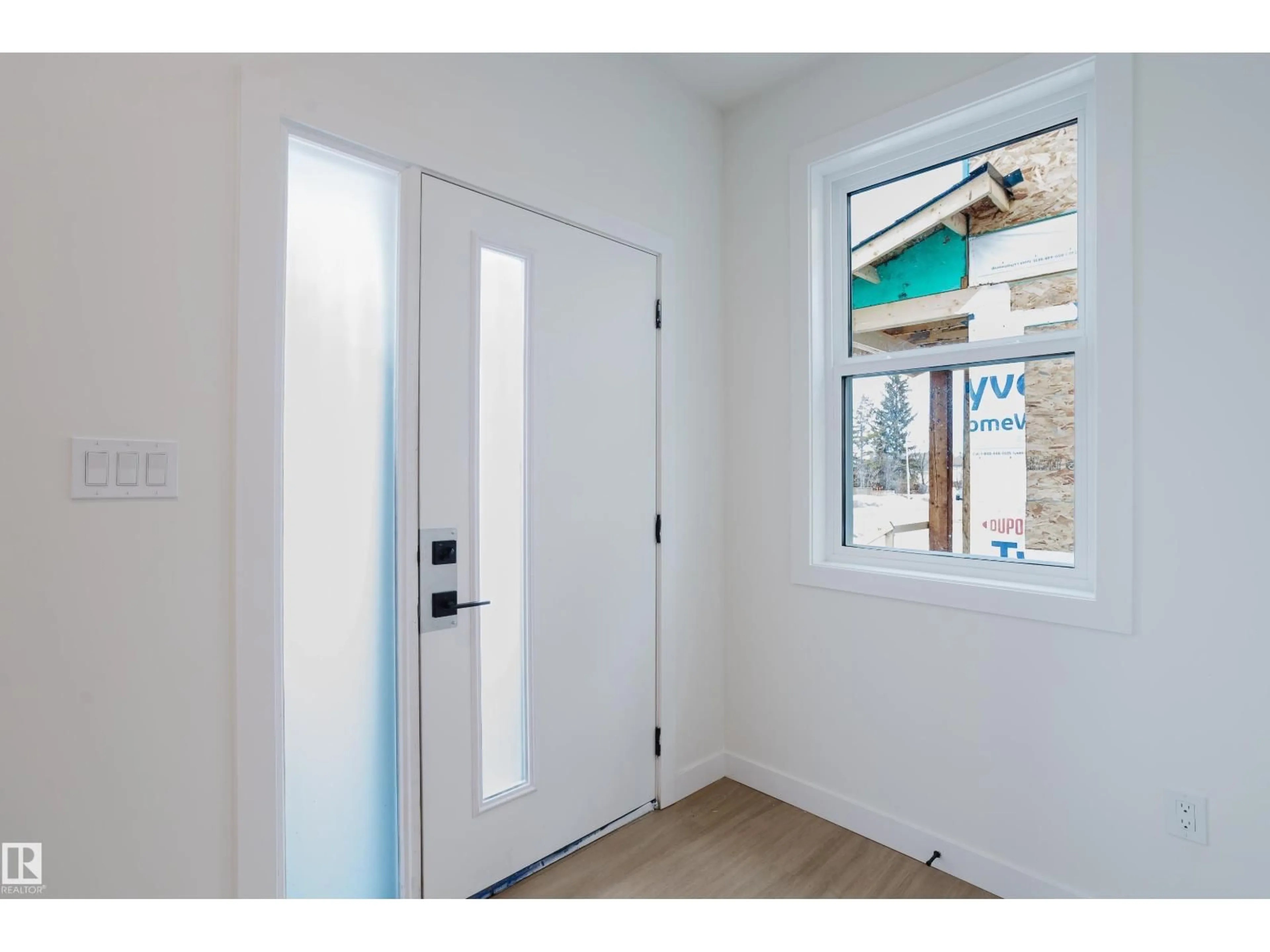 Indoor entryway for NW - 9709 157 ST, Edmonton Alberta T5P2T4