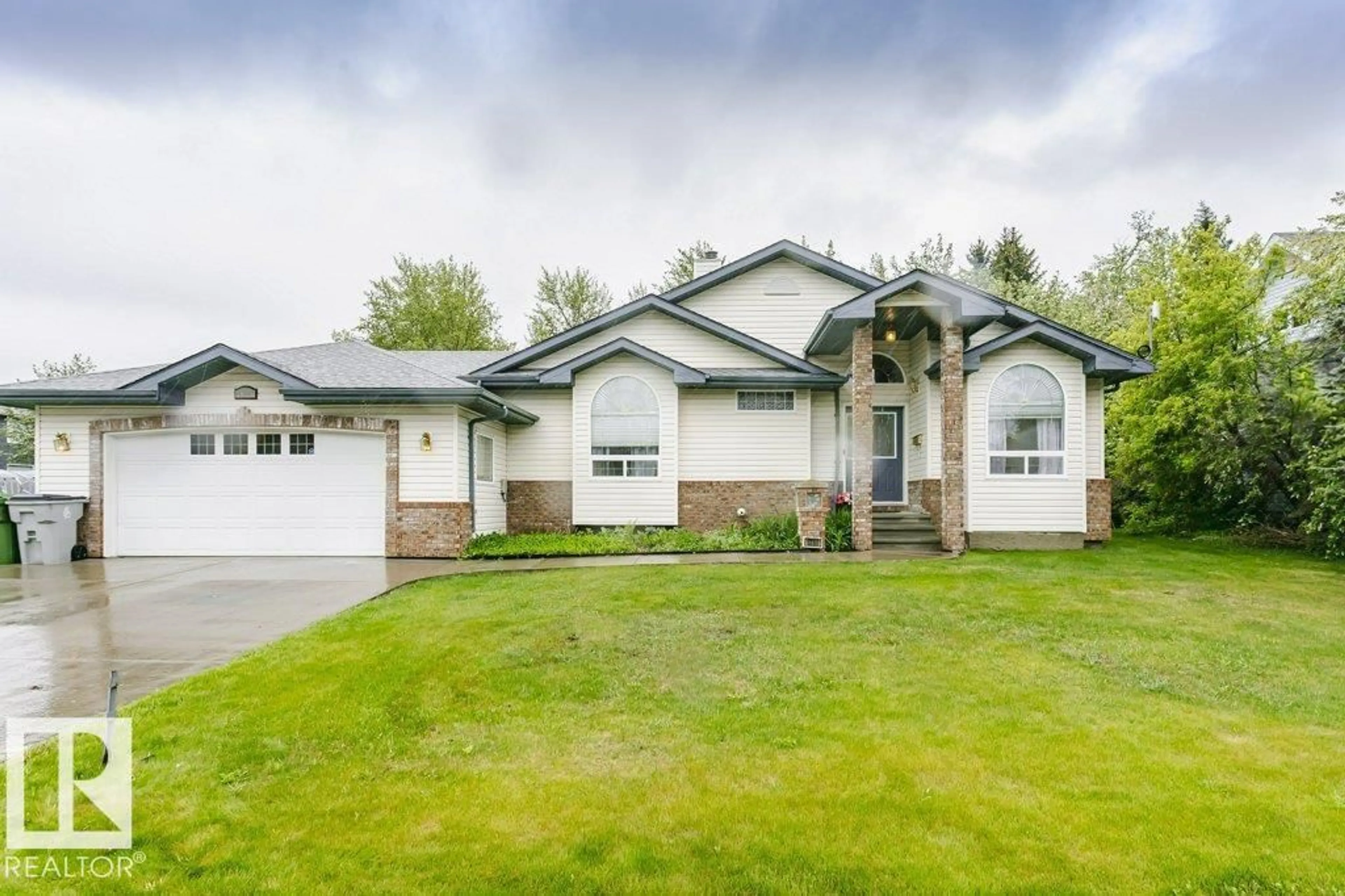 Home with vinyl exterior material, street for 6360 53A AV, Redwater Alberta T0A2W0
