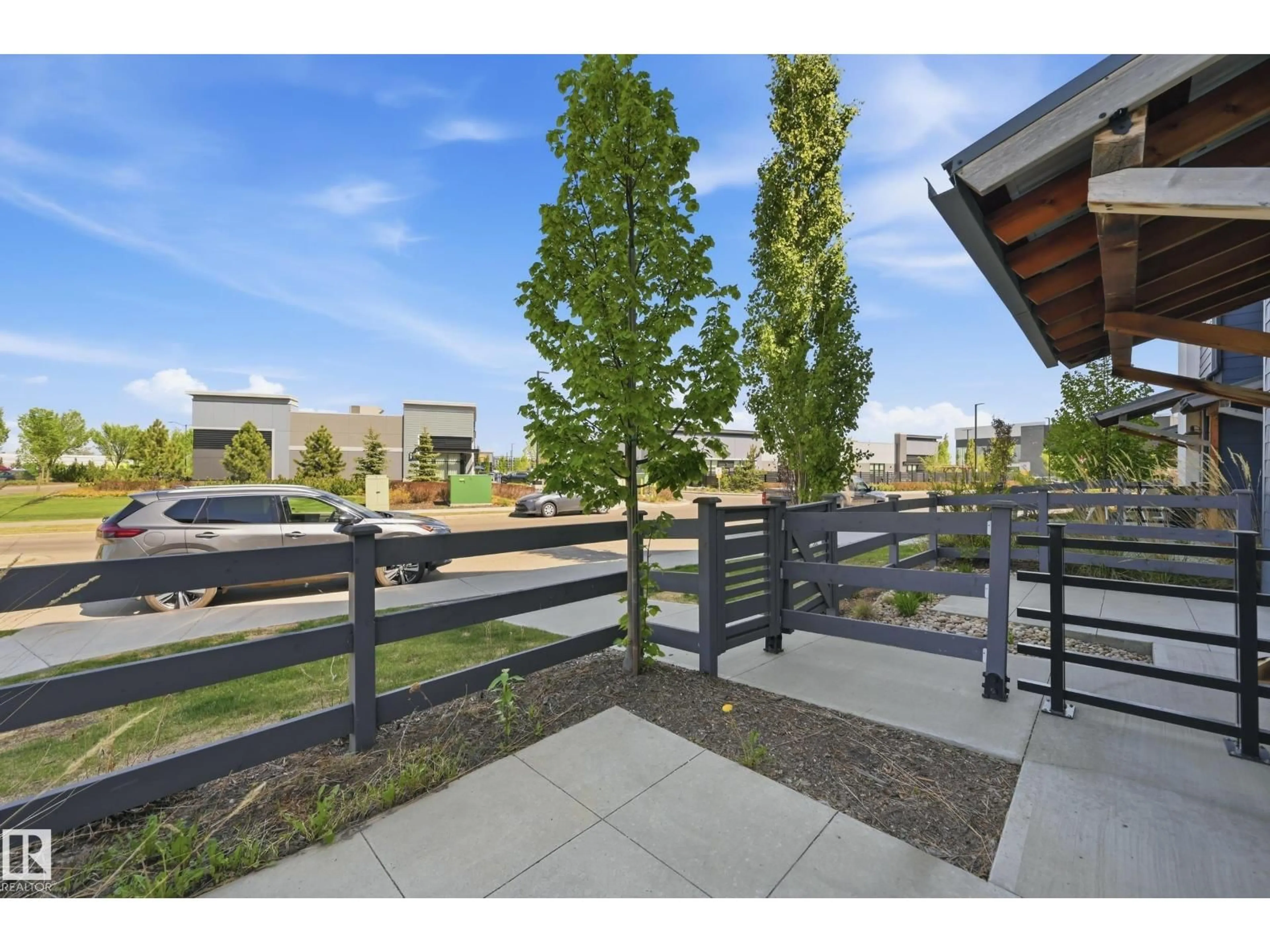Patio, street for 5 100 JENSEN LAKES BV, St. Albert Alberta T8N7T9