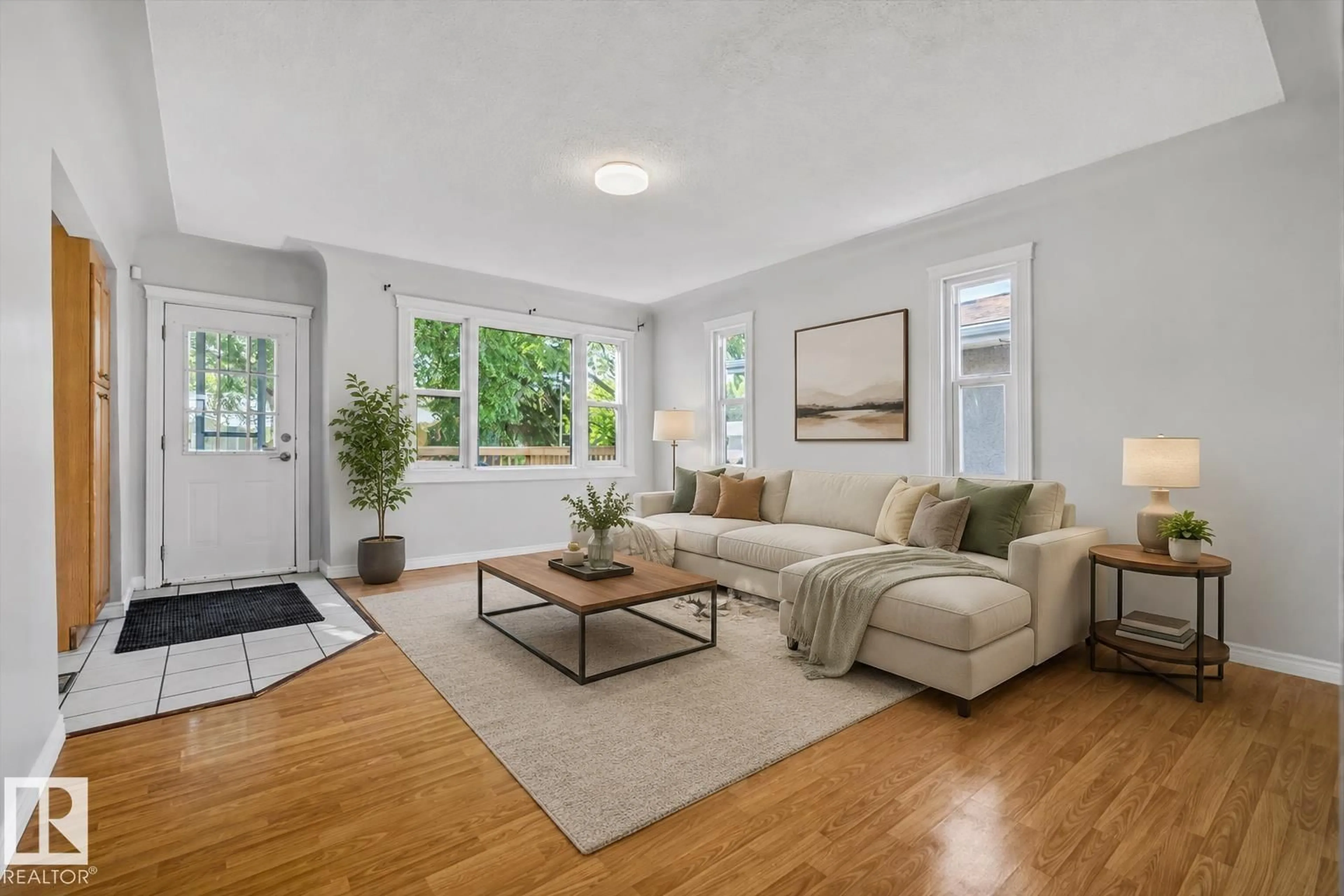 Living room with furniture, unknown for NW - 11241 84 ST, Edmonton Alberta T5B3B1