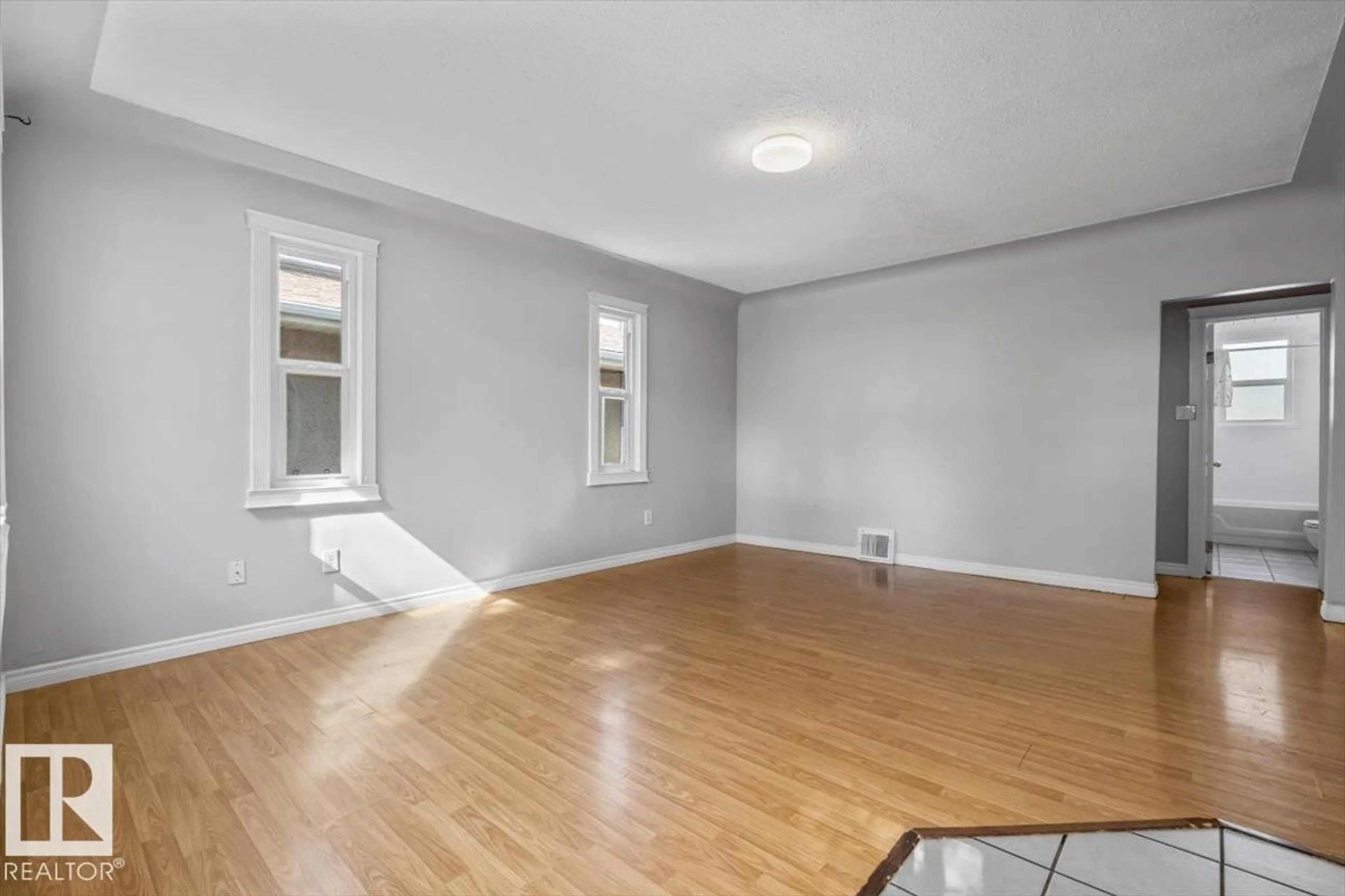 A pic of a room for NW - 11241 84 ST, Edmonton Alberta T5B3B1