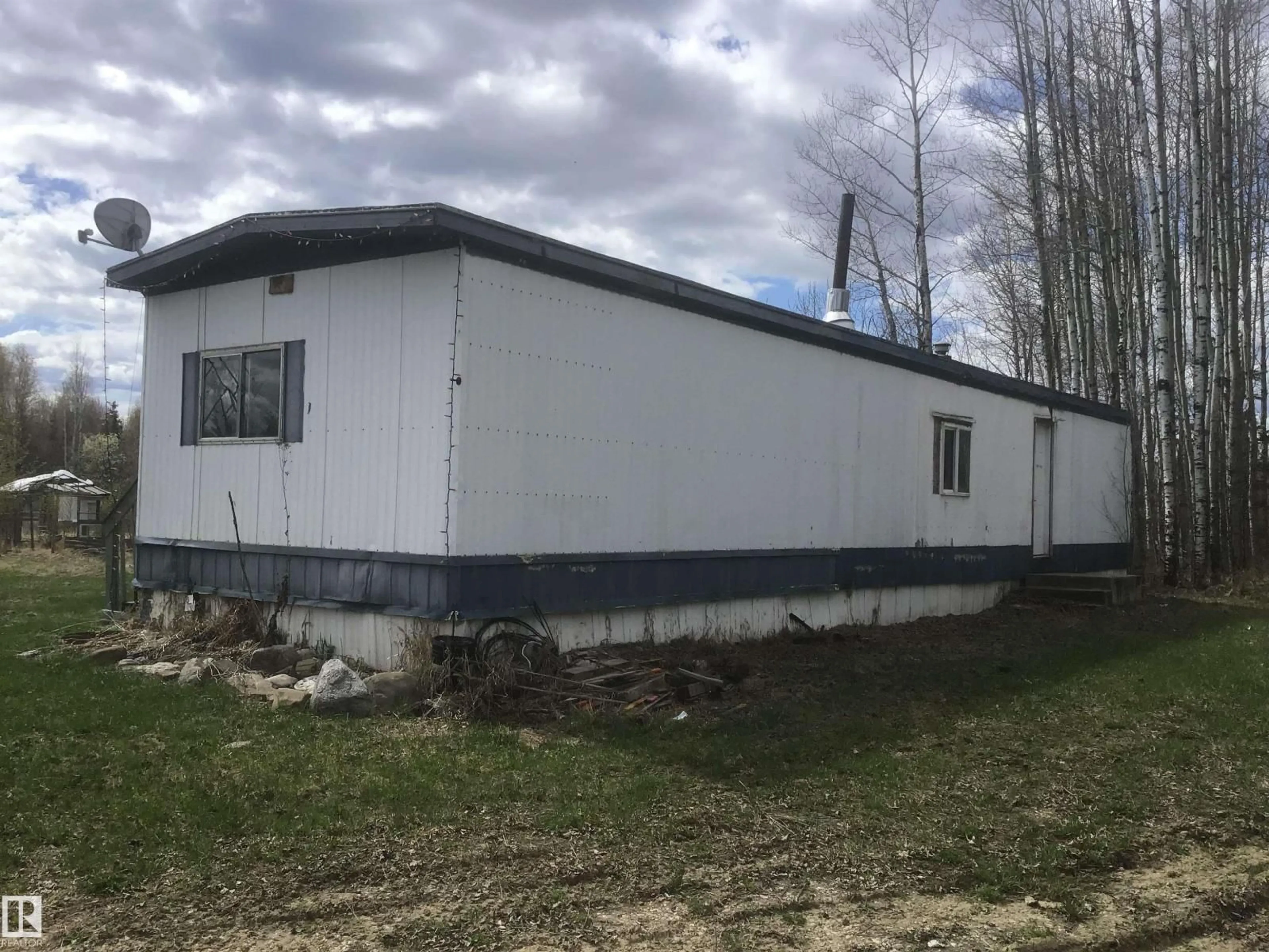 Shed for 48022 RGE ROAD 60, Rural Brazeau County Alberta T0C0S0