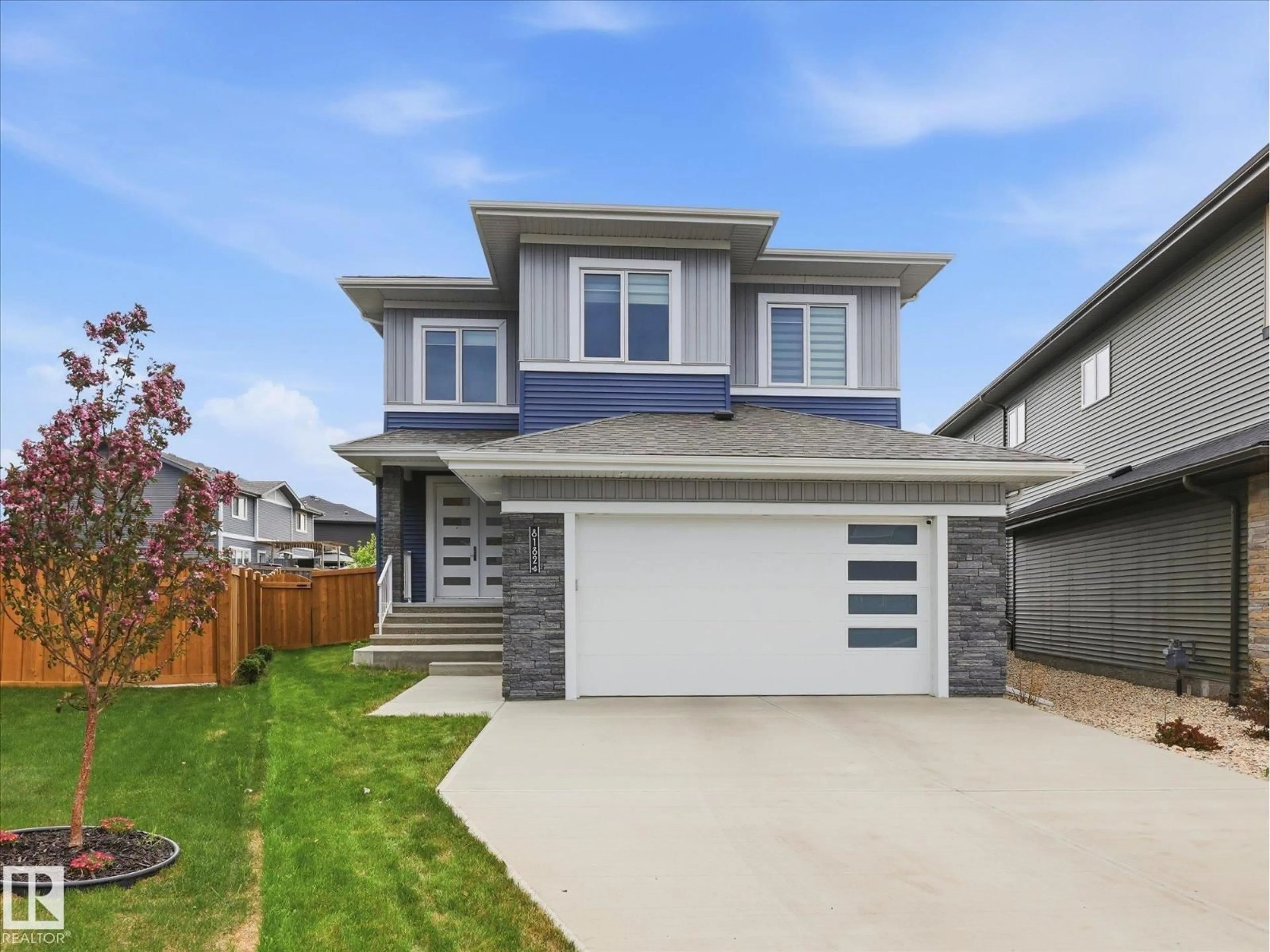 Home with vinyl exterior material, street for NW - 8182 222A ST, Edmonton Alberta T5T7L2