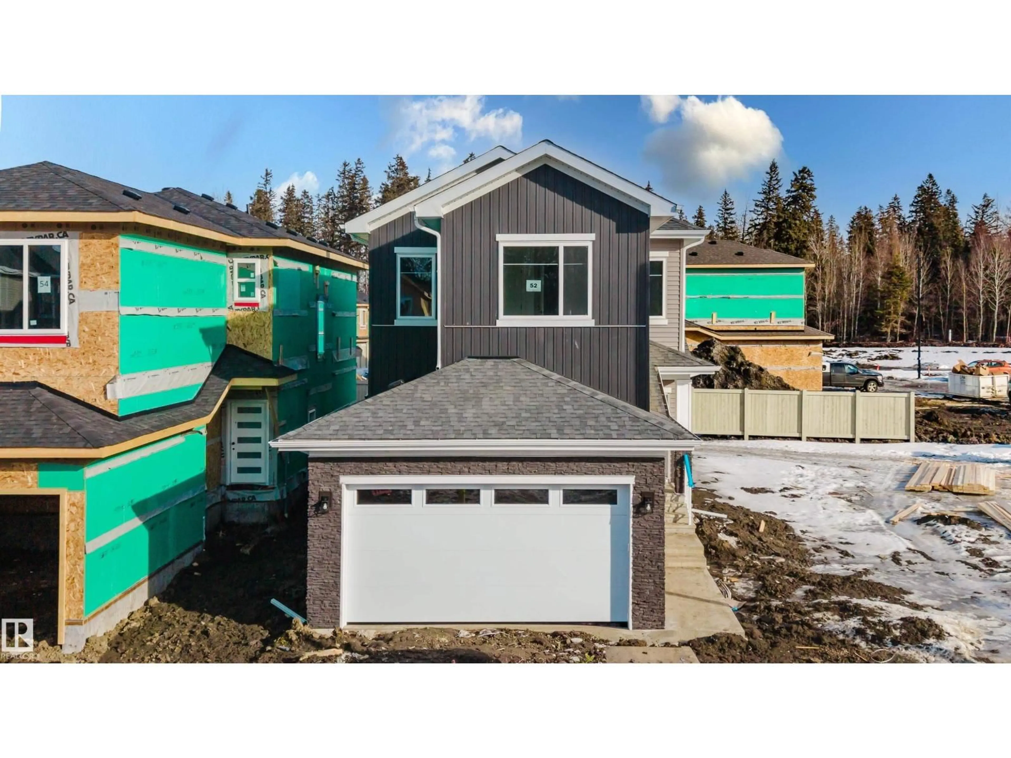 Home with vinyl exterior material, street for 52 MEADOWGROVE LD, Spruce Grove Alberta T7X0W2