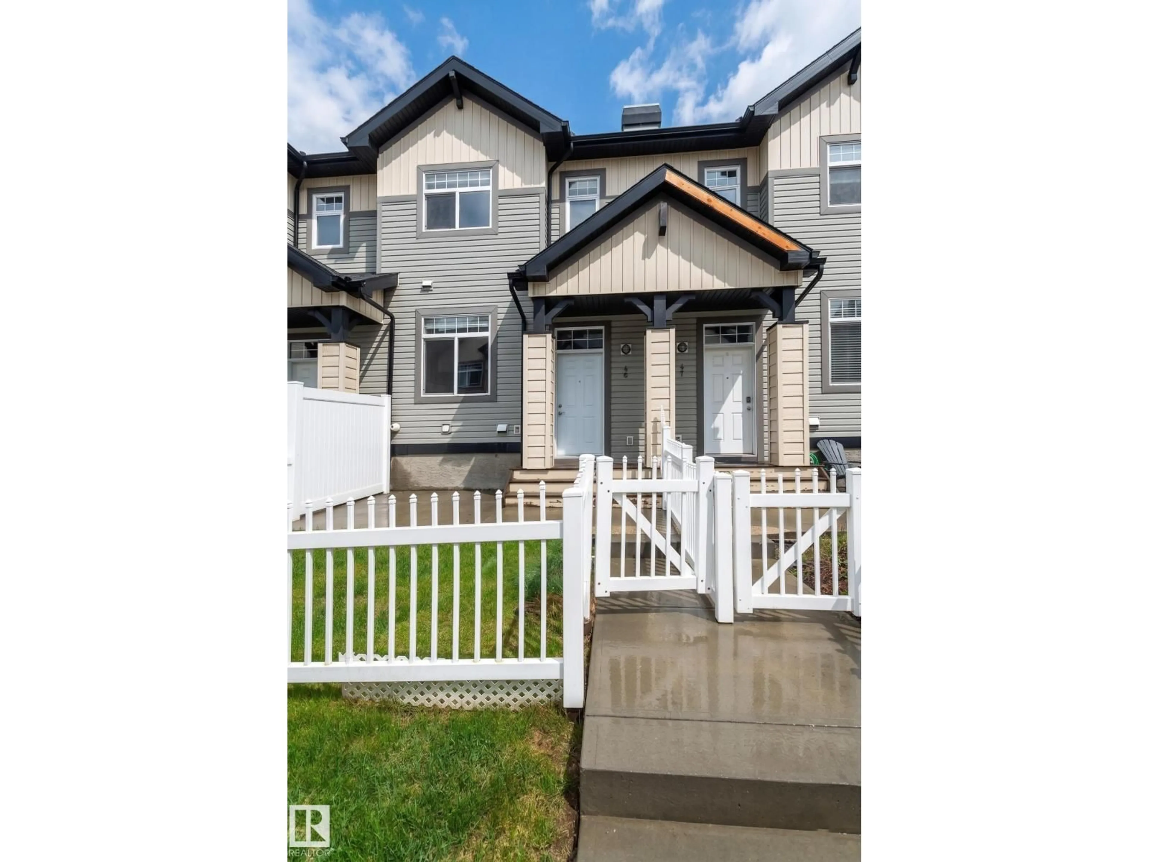Home with vinyl exterior material, street for #46 - 465 HEMINGWAY RD, Edmonton Alberta T6M0J7