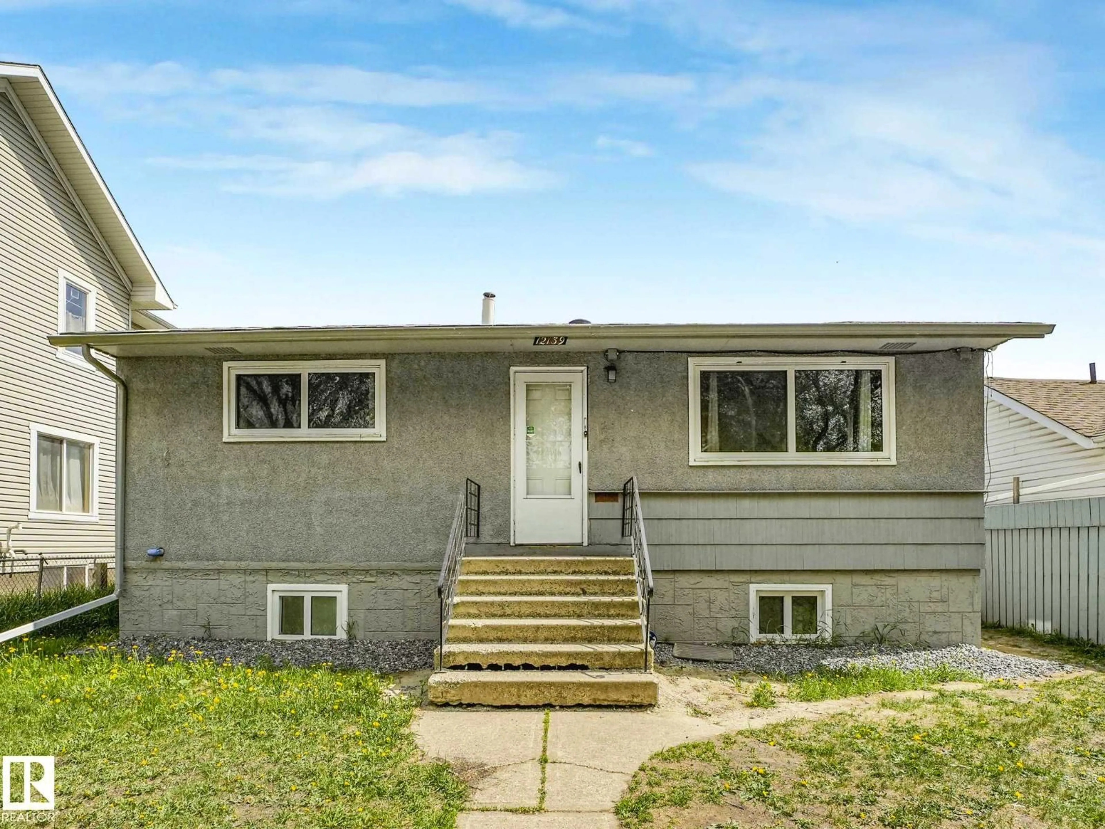 Home with vinyl exterior material, street for NW - 12139 81 ST, Edmonton Alberta T5B2S9