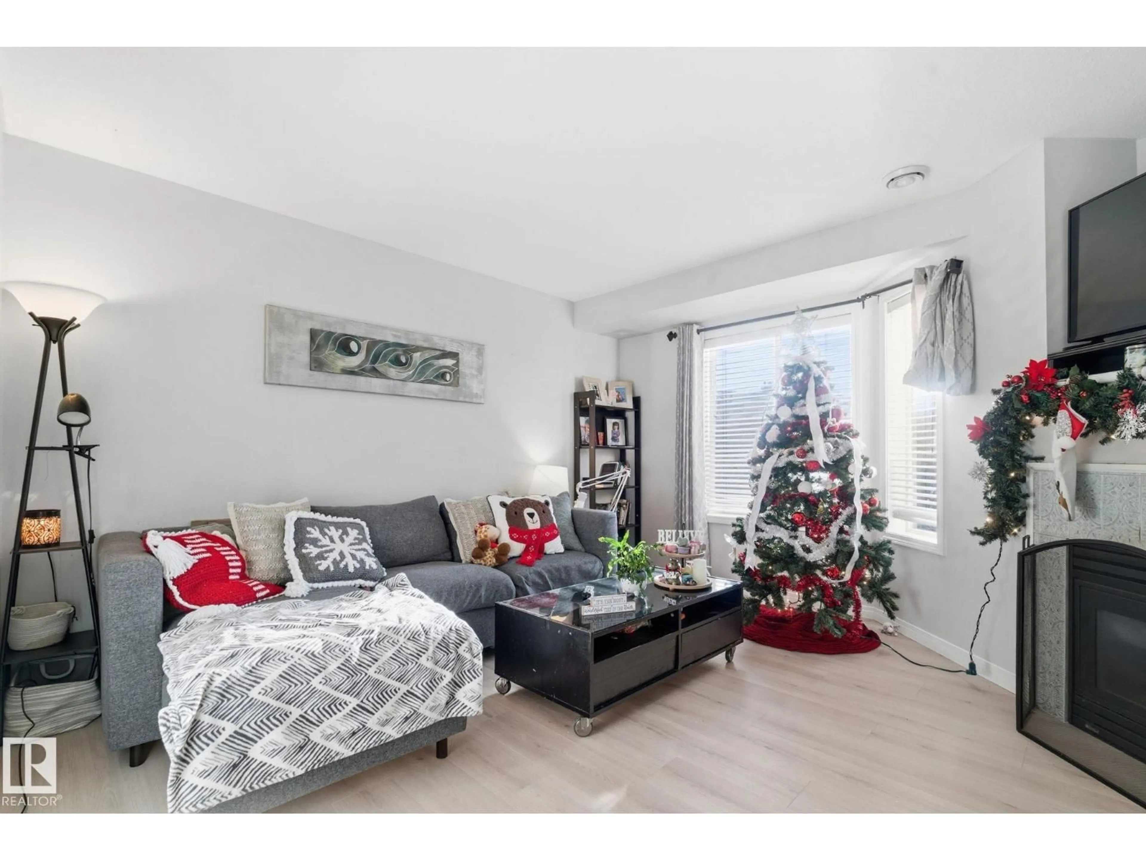 Living room with furniture, unknown for #62 - 2505 42 ST, Edmonton Alberta T6L7G8