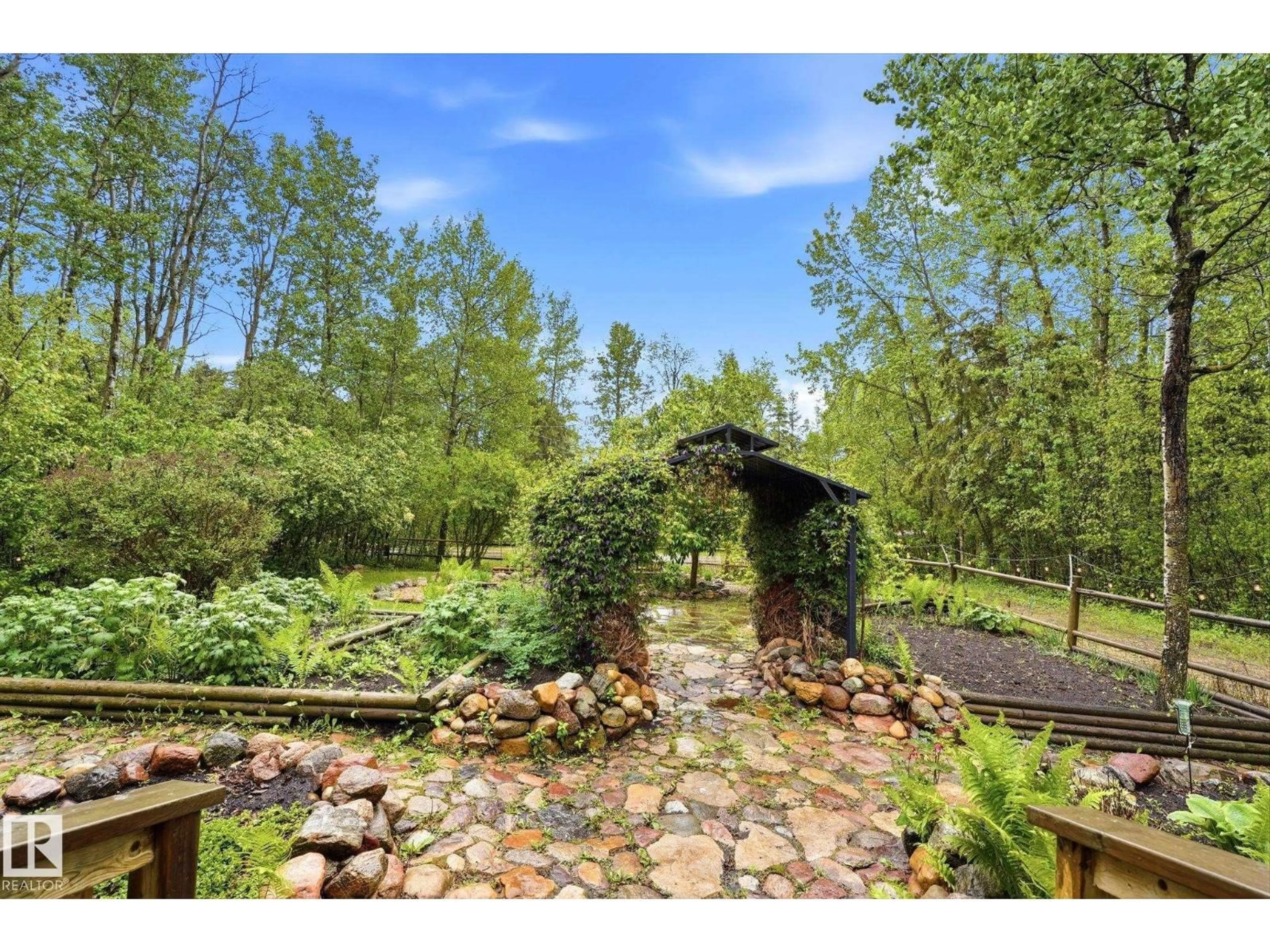 Patio, water/lake/river/ocean view for 322 - 57230 RANGE ROAD 25, Rural Barrhead County Alberta T0E1A0