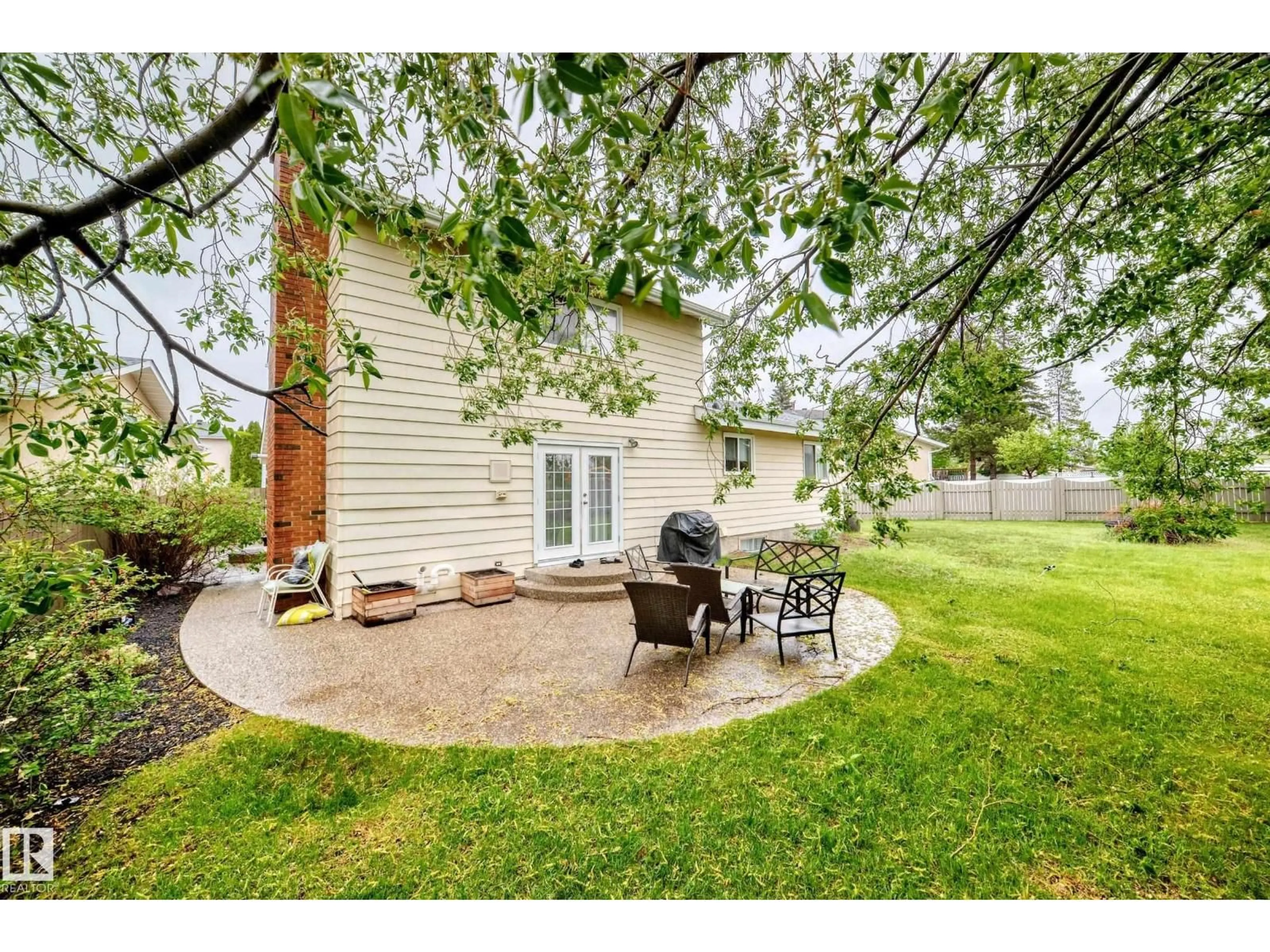 Patio, street for NW - 16716 111 ST, Edmonton Alberta T5X2R4