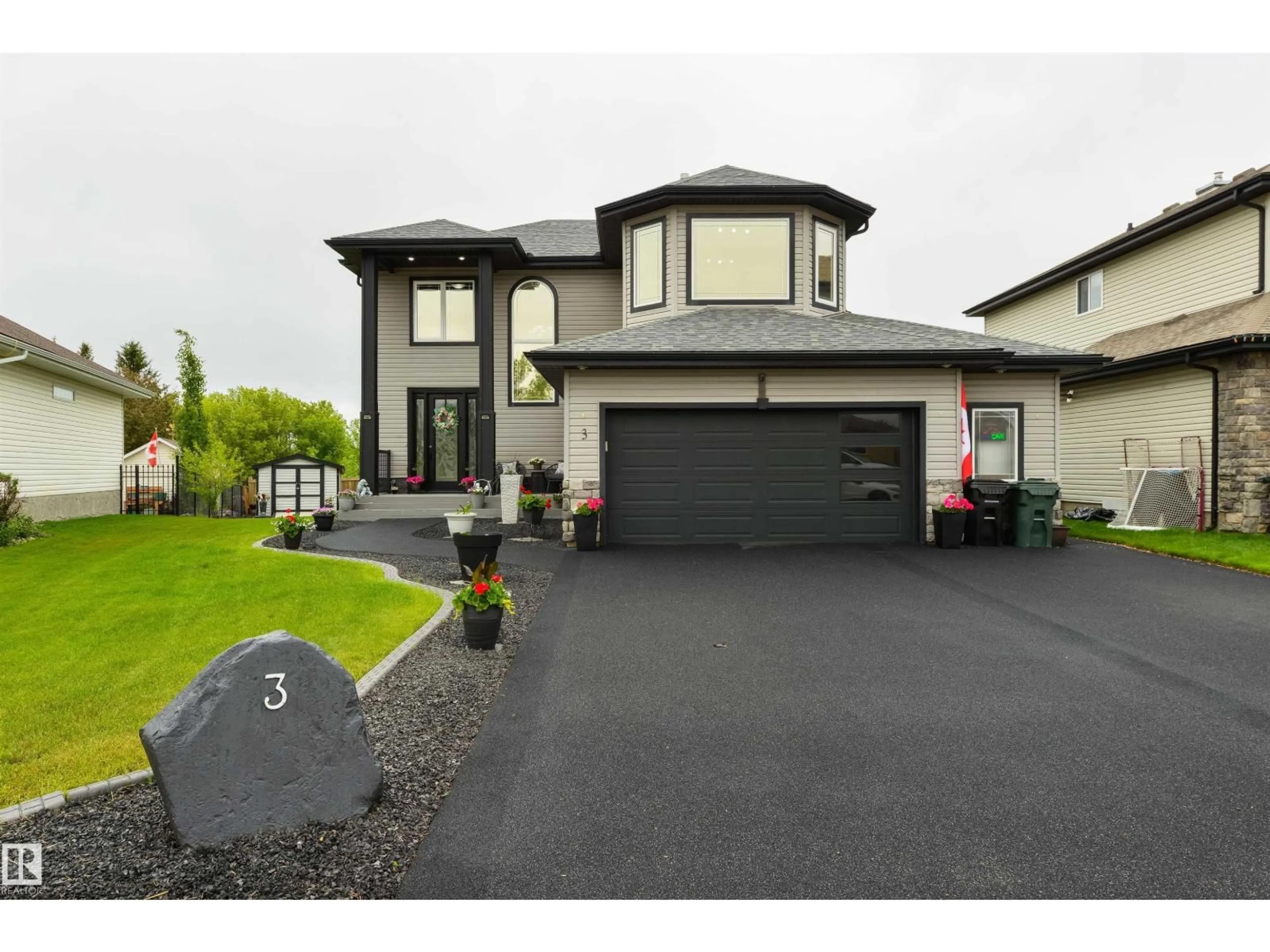 Home with vinyl exterior material, street for BA - 3 HARVARD, Spruce Grove Alberta T7X4K9