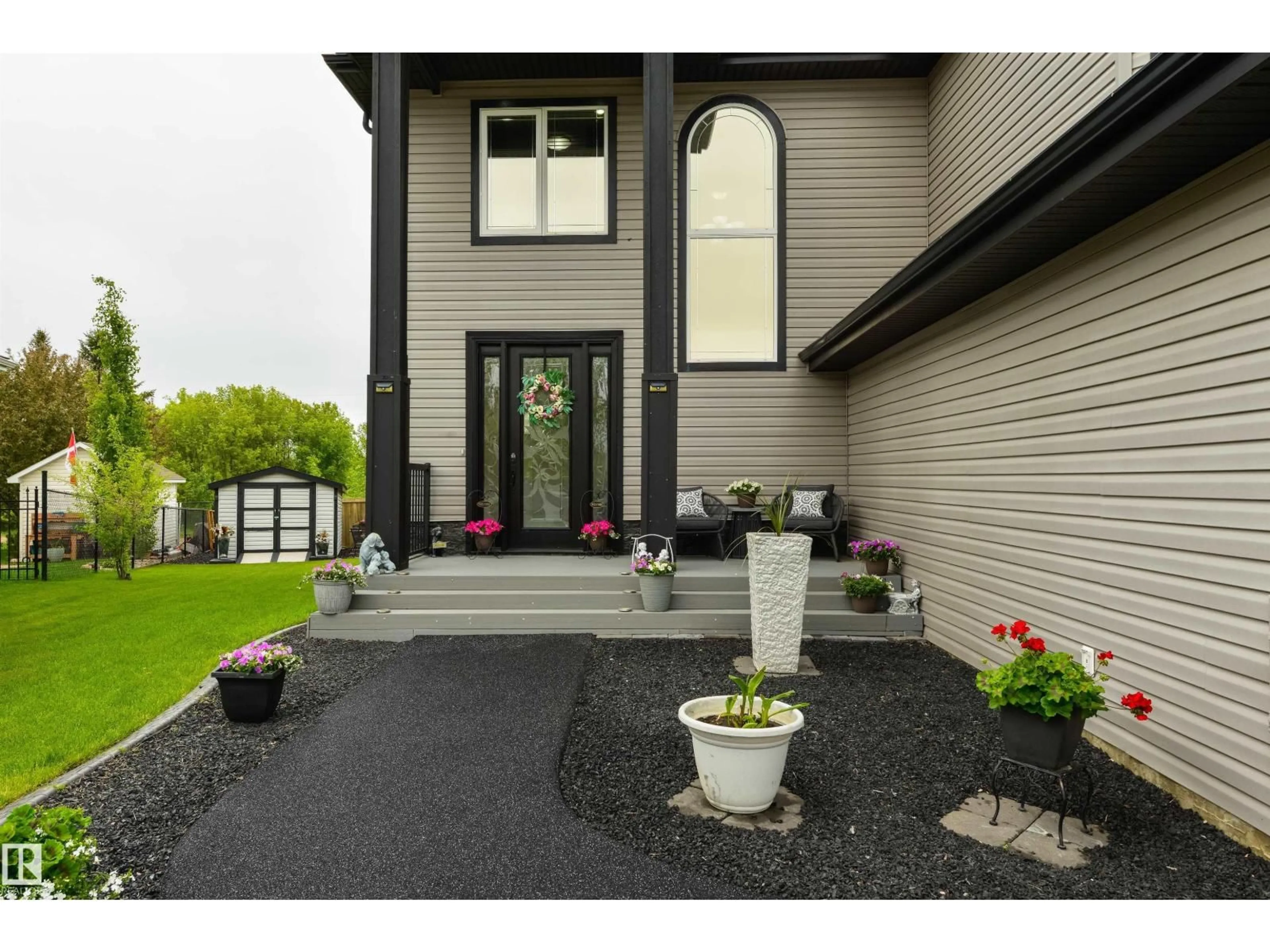 Home with vinyl exterior material, street for BA - 3 HARVARD, Spruce Grove Alberta T7X4K9
