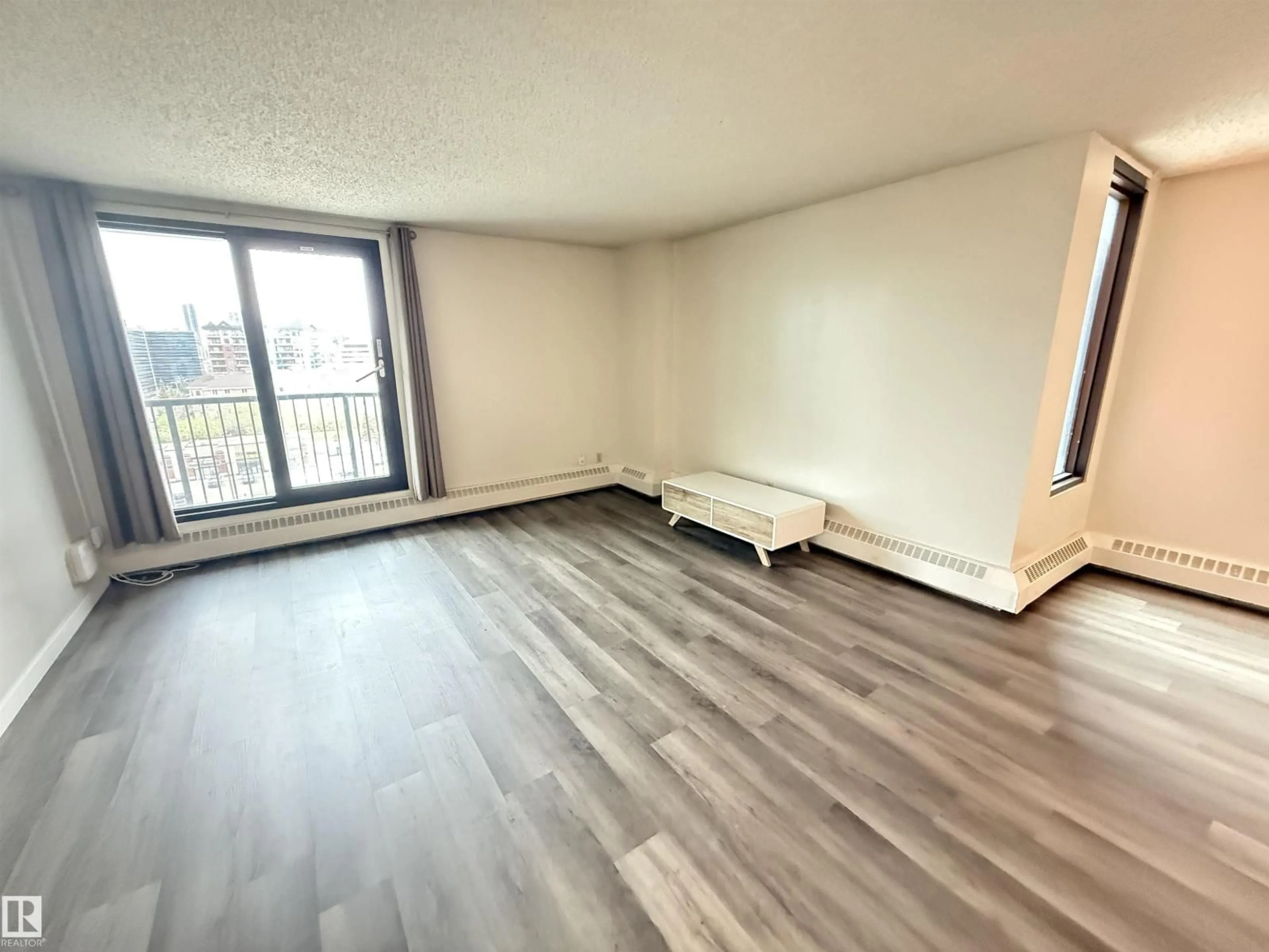 A pic of a room for 706 - 10125 109 ST, Edmonton Alberta T5J3P1