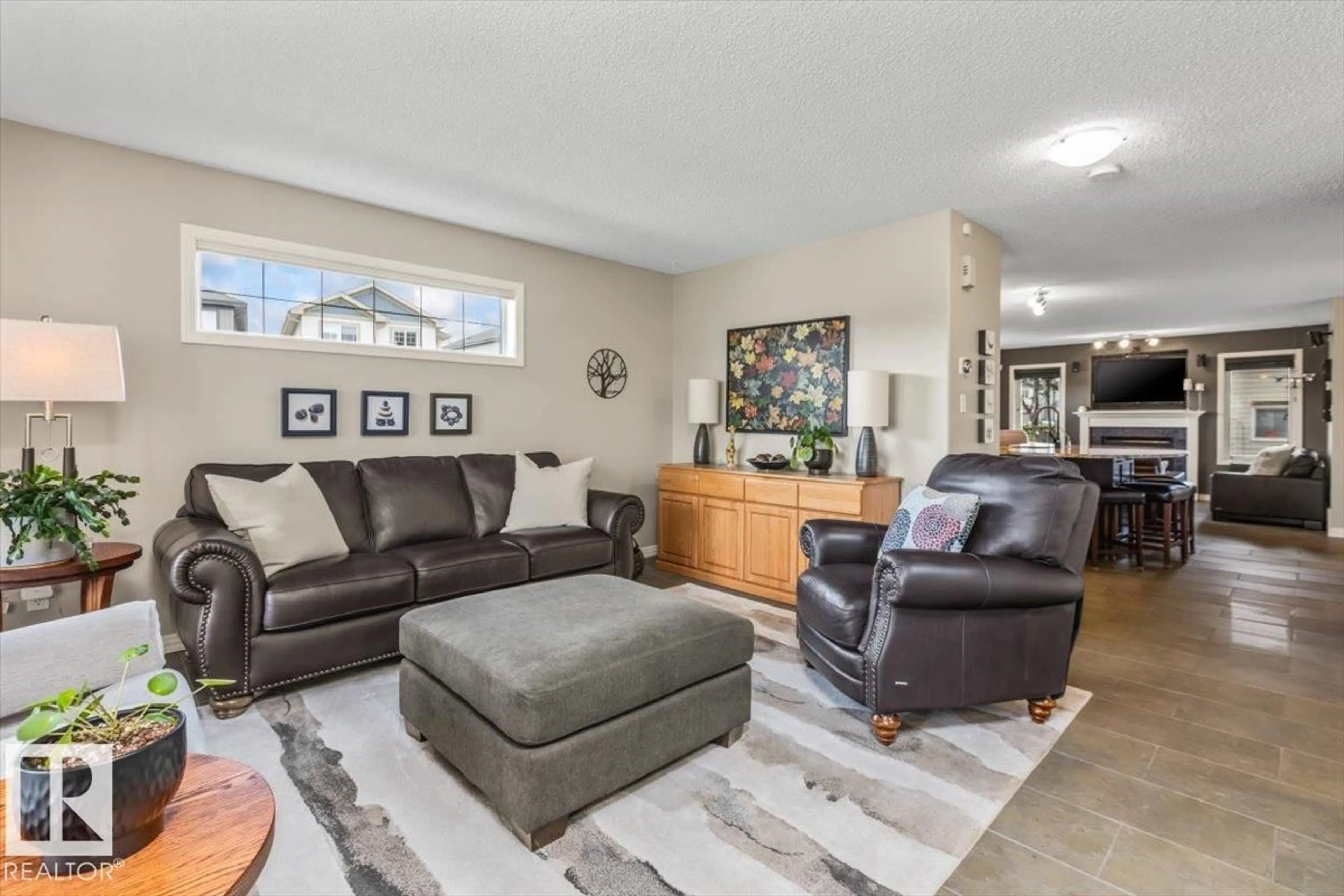 Living room with furniture, unknown for 1086 GRANTHAM DR, Edmonton Alberta T5T0W2