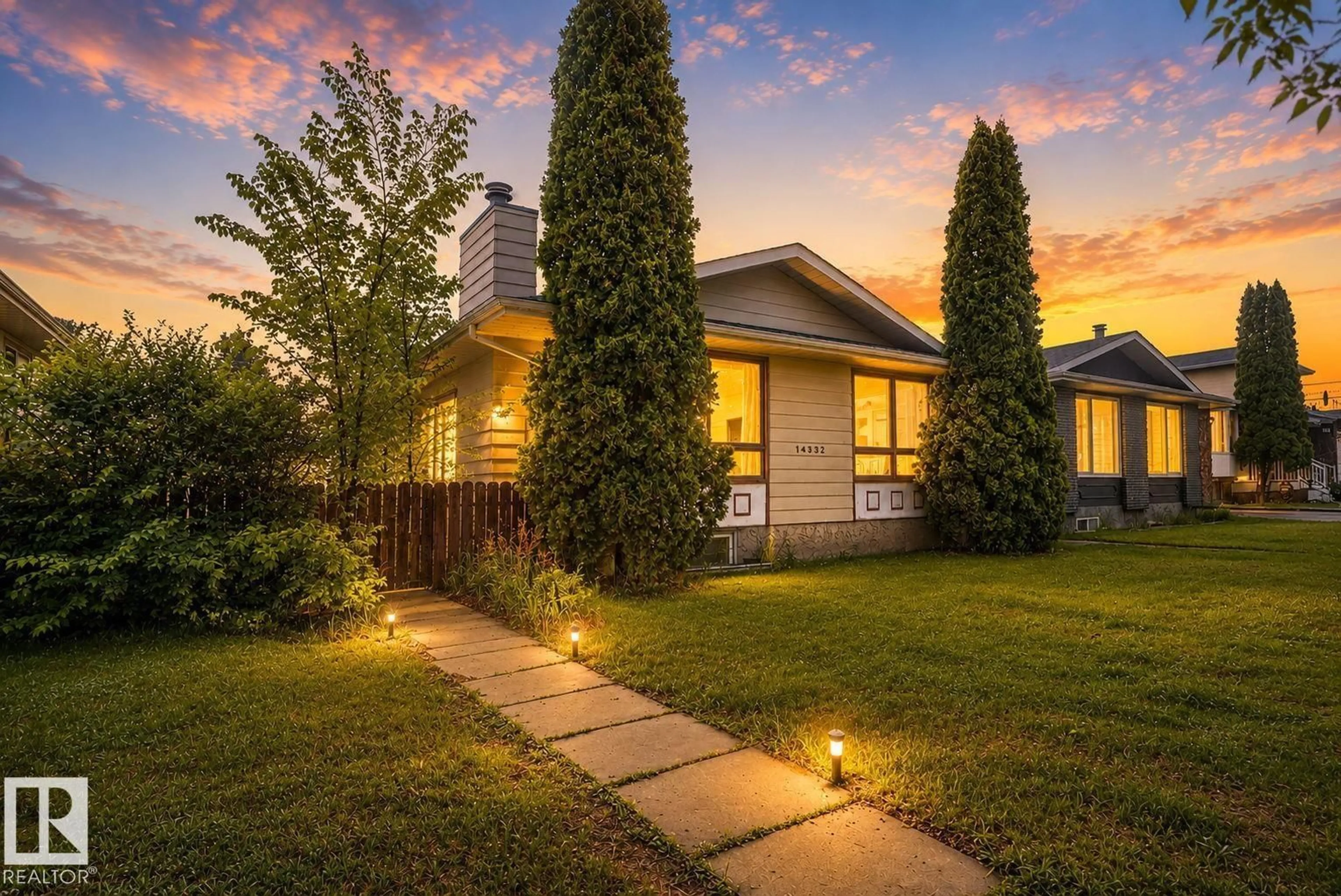 Unknown for NW - 14332 121 ST, Edmonton Alberta T5X3P7